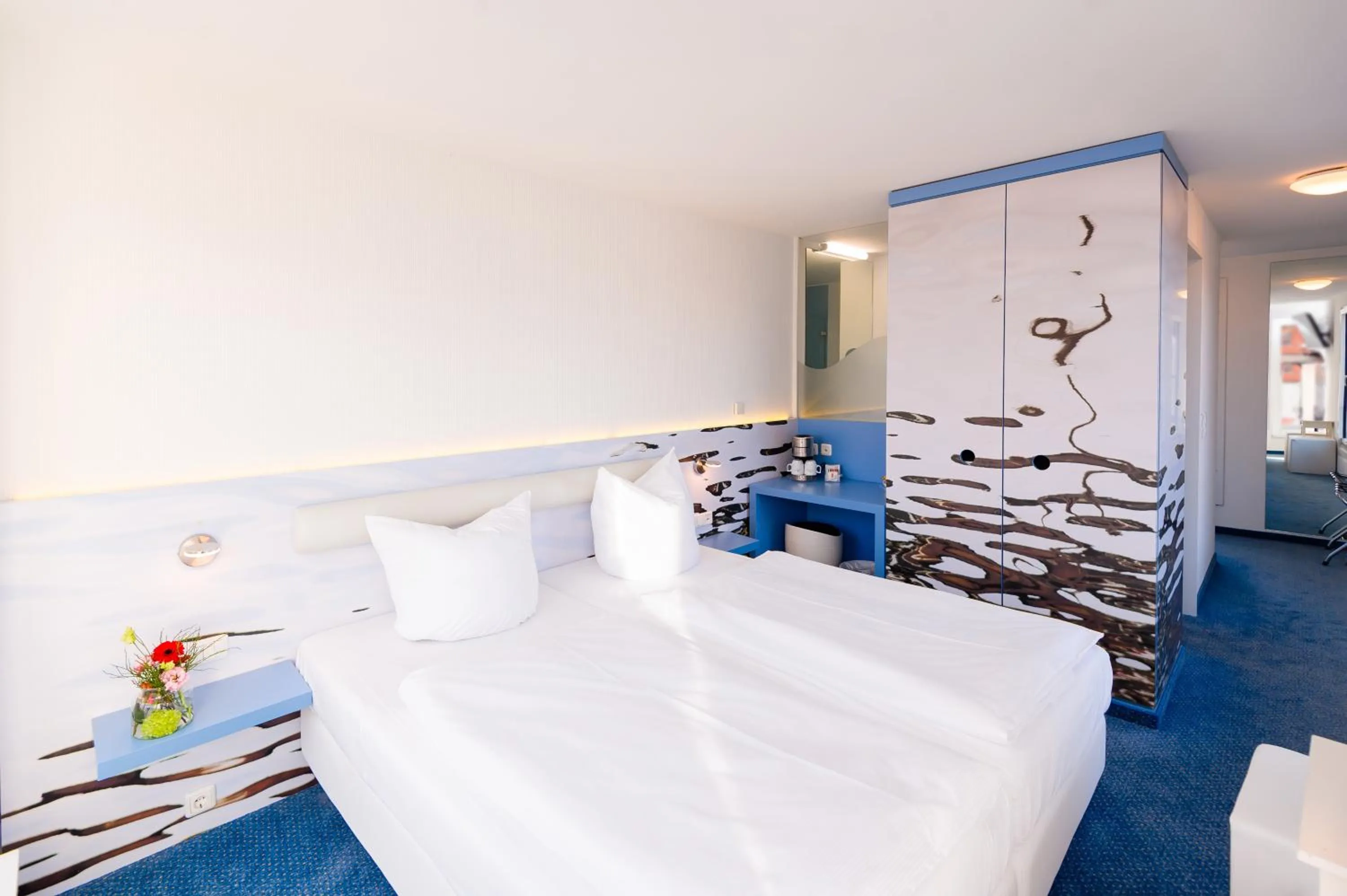 Photo of the whole room, Bed in Hotel New Orleans