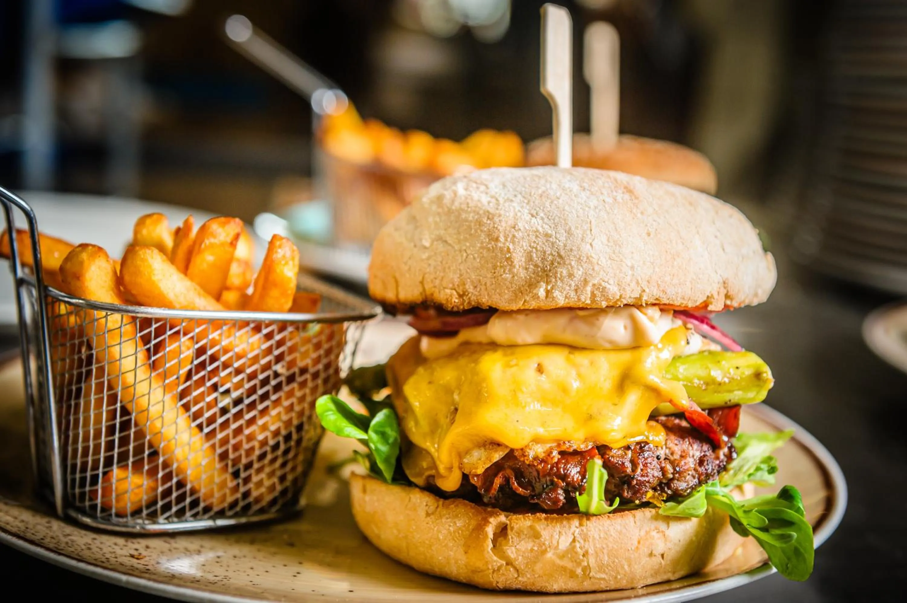 Restaurant/places to eat in Hotel New Orleans