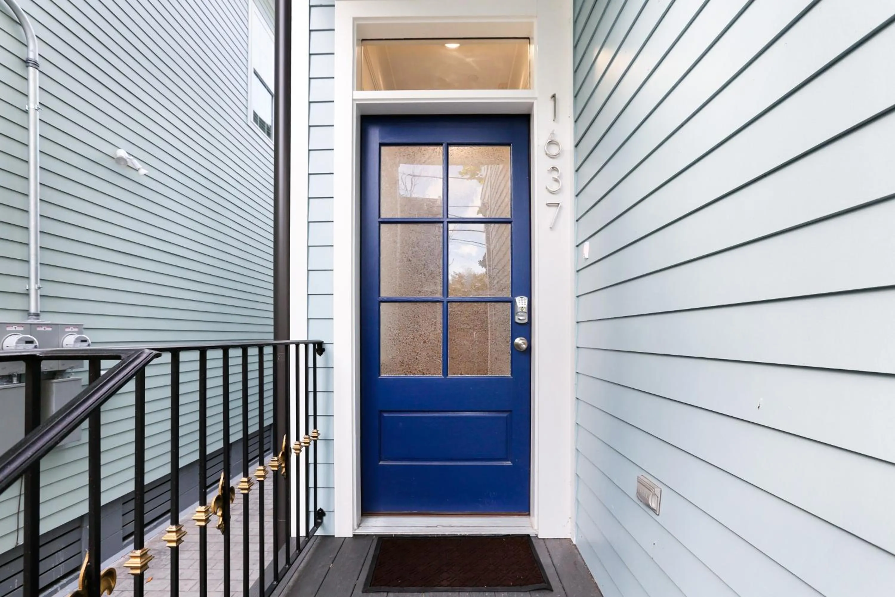 Facade/entrance in Hosteeva Chic Urban Retreat w Pool Steps to St Charles Ave and Near Bourbon St