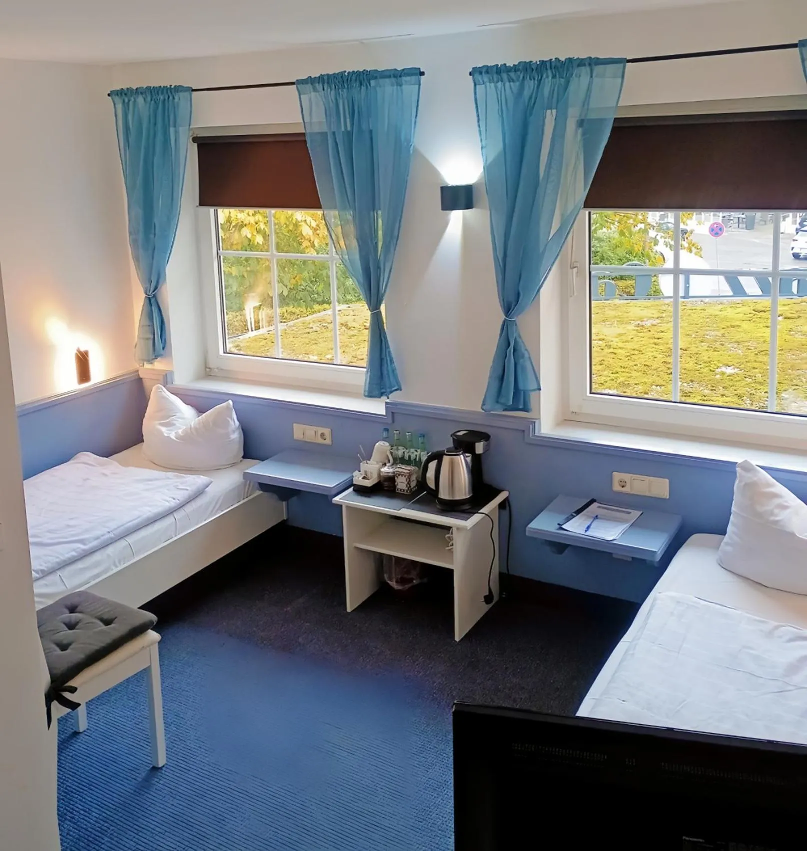 Photo of the whole room, Bed in Excellent Hotel Hamburg