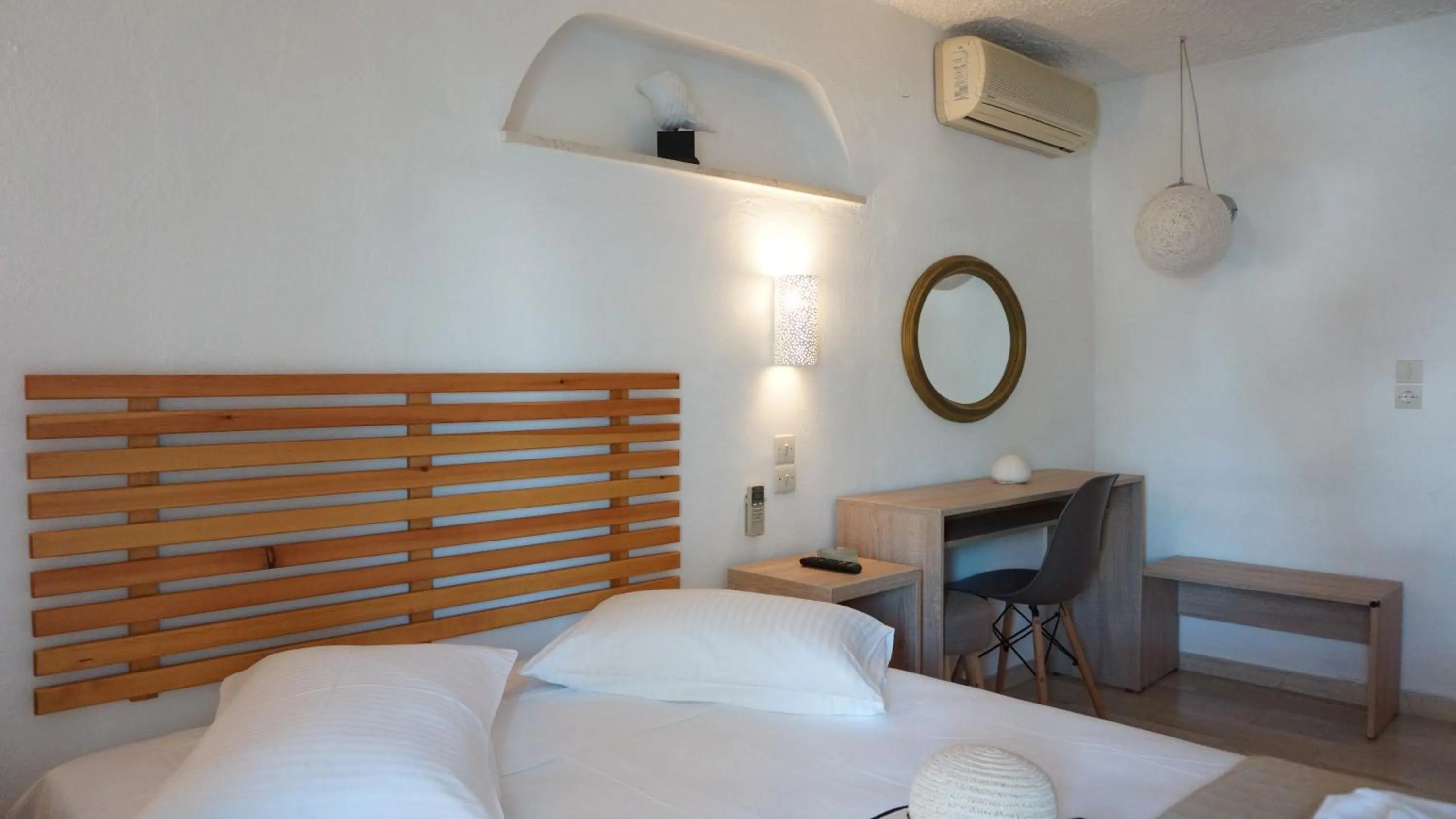 Bedroom in Maria Elena - Suite Home