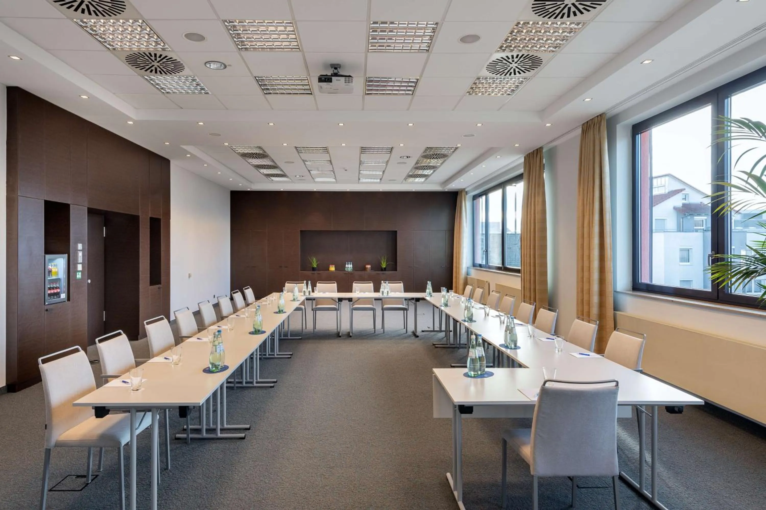 Meeting/conference room in NH Stuttgart Airport
