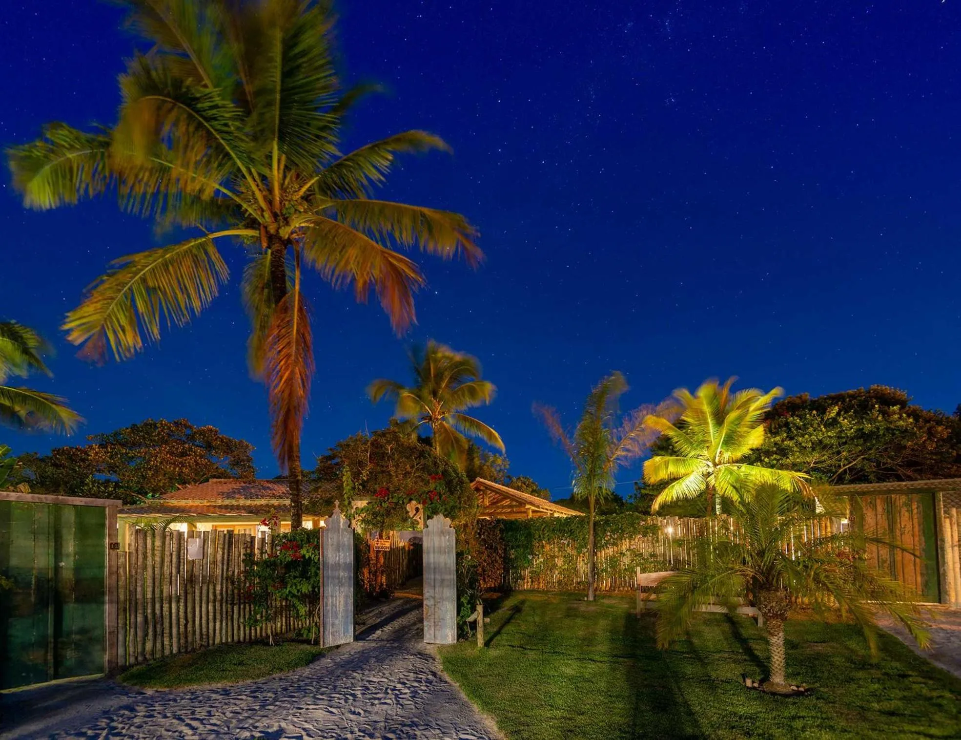 Garden in Villa dos Nativos Boutique Hotel