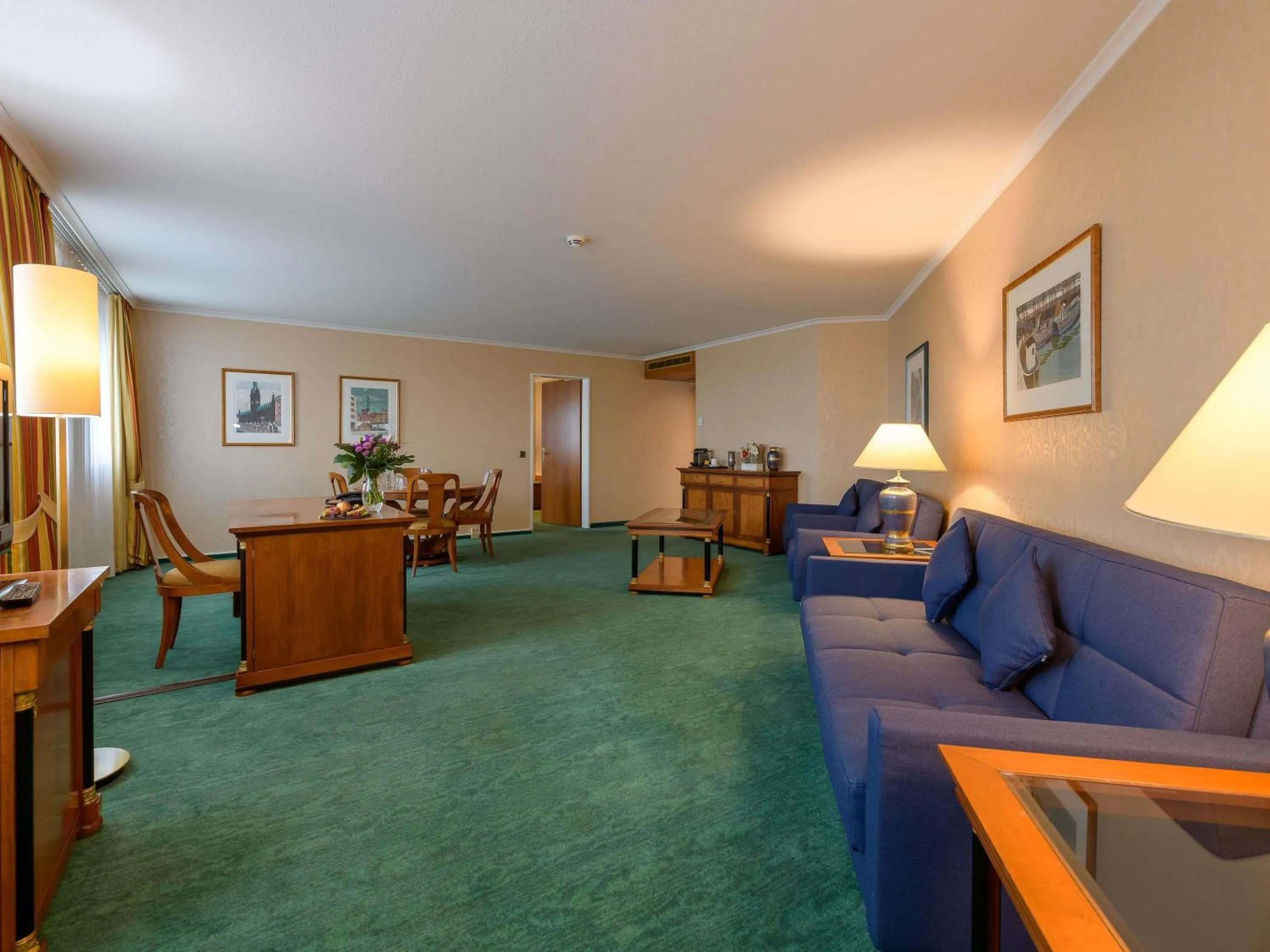 Bedroom in Novotel Freiburg am Konzerthaus