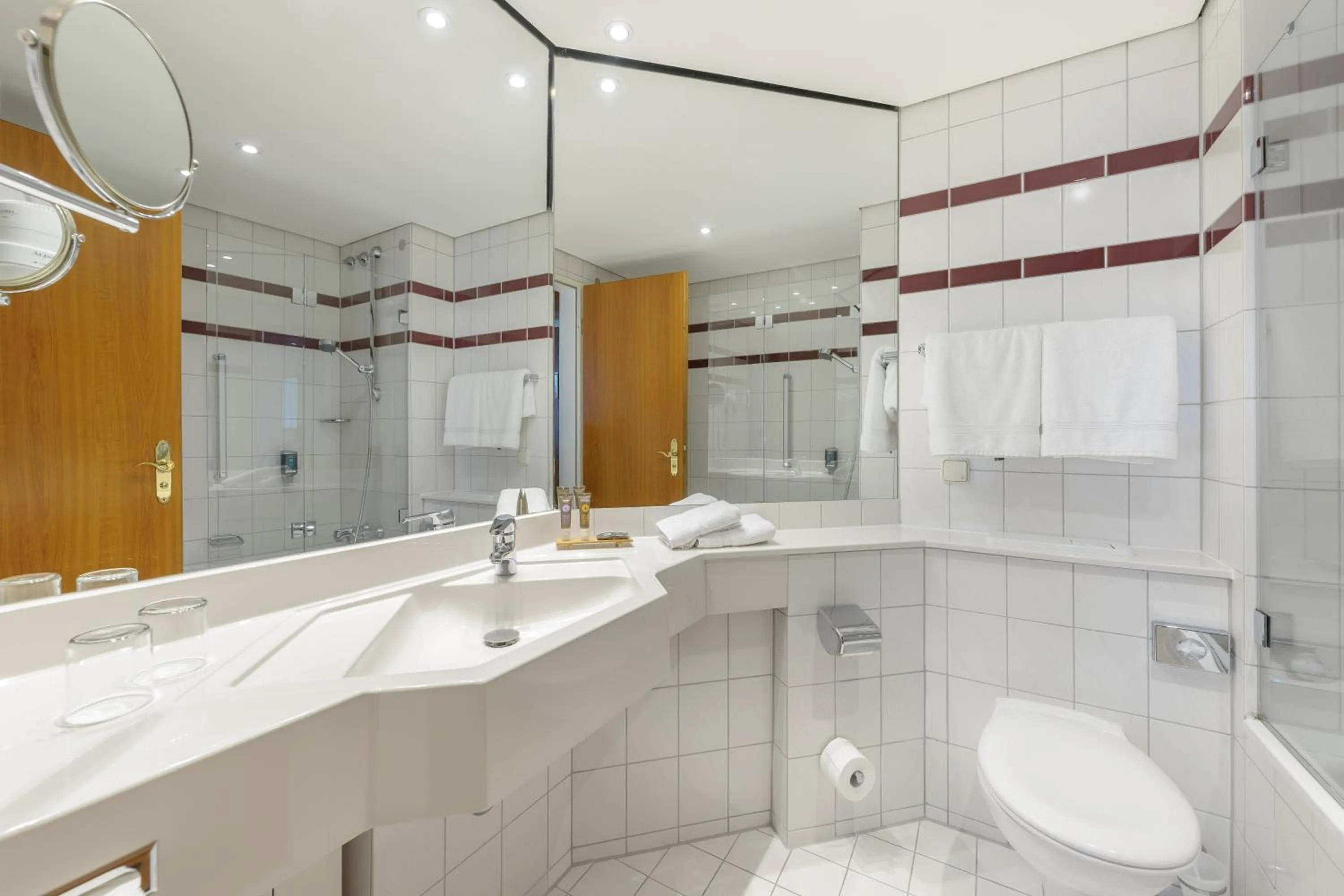 Bathroom in Novotel Freiburg am Konzerthaus