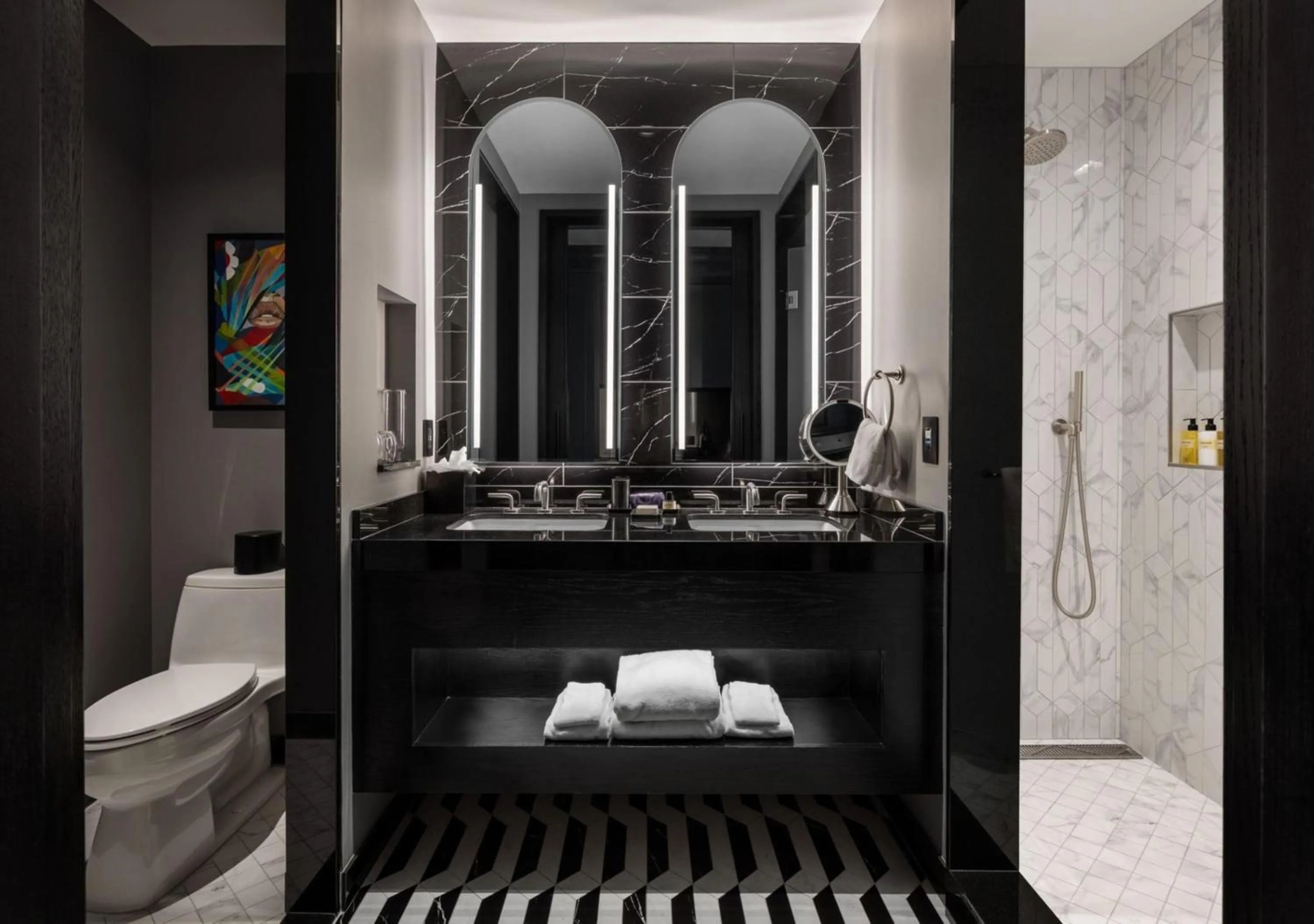 Bathroom in Daxton Hotel Birmingham, Curio Collection by Hilton