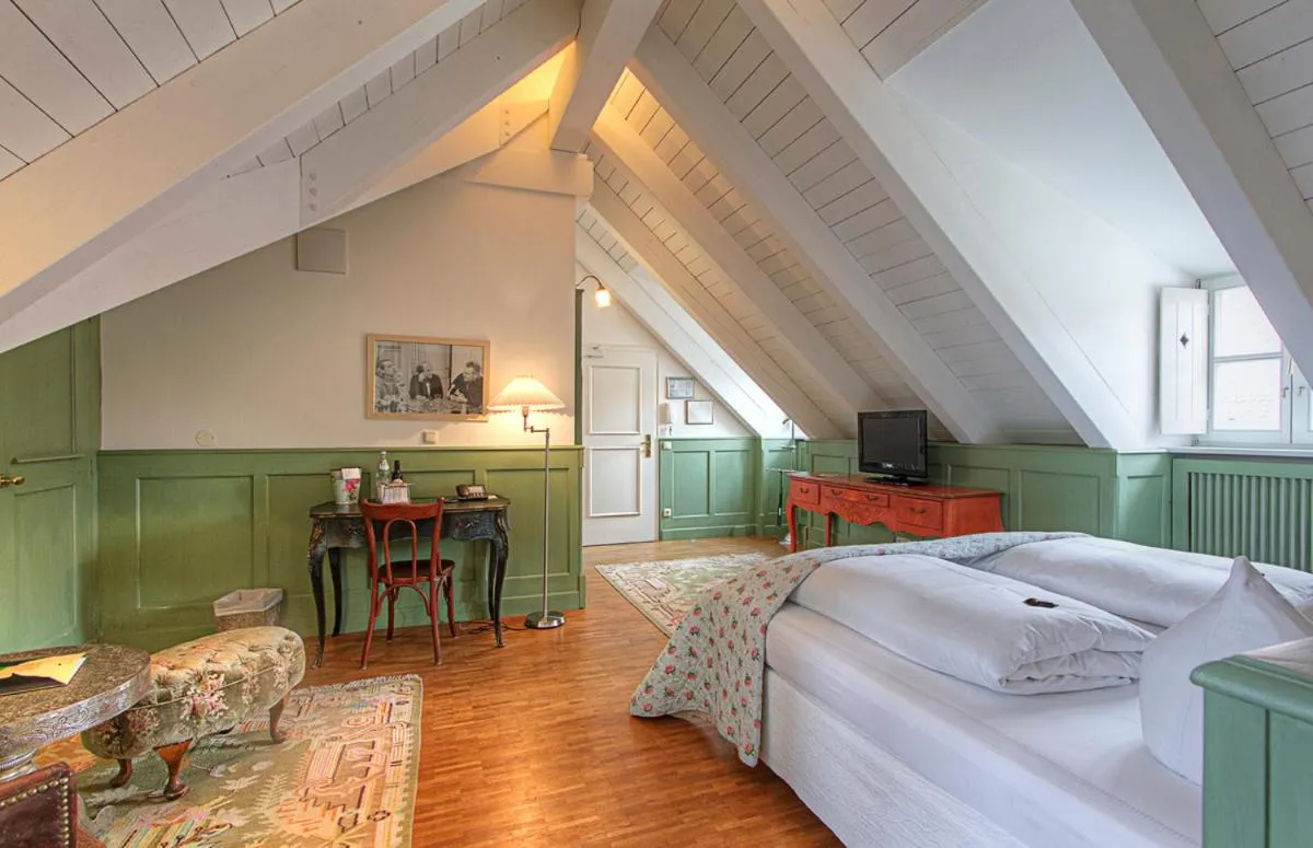 Bed in Hotel Orphée - Großes Haus