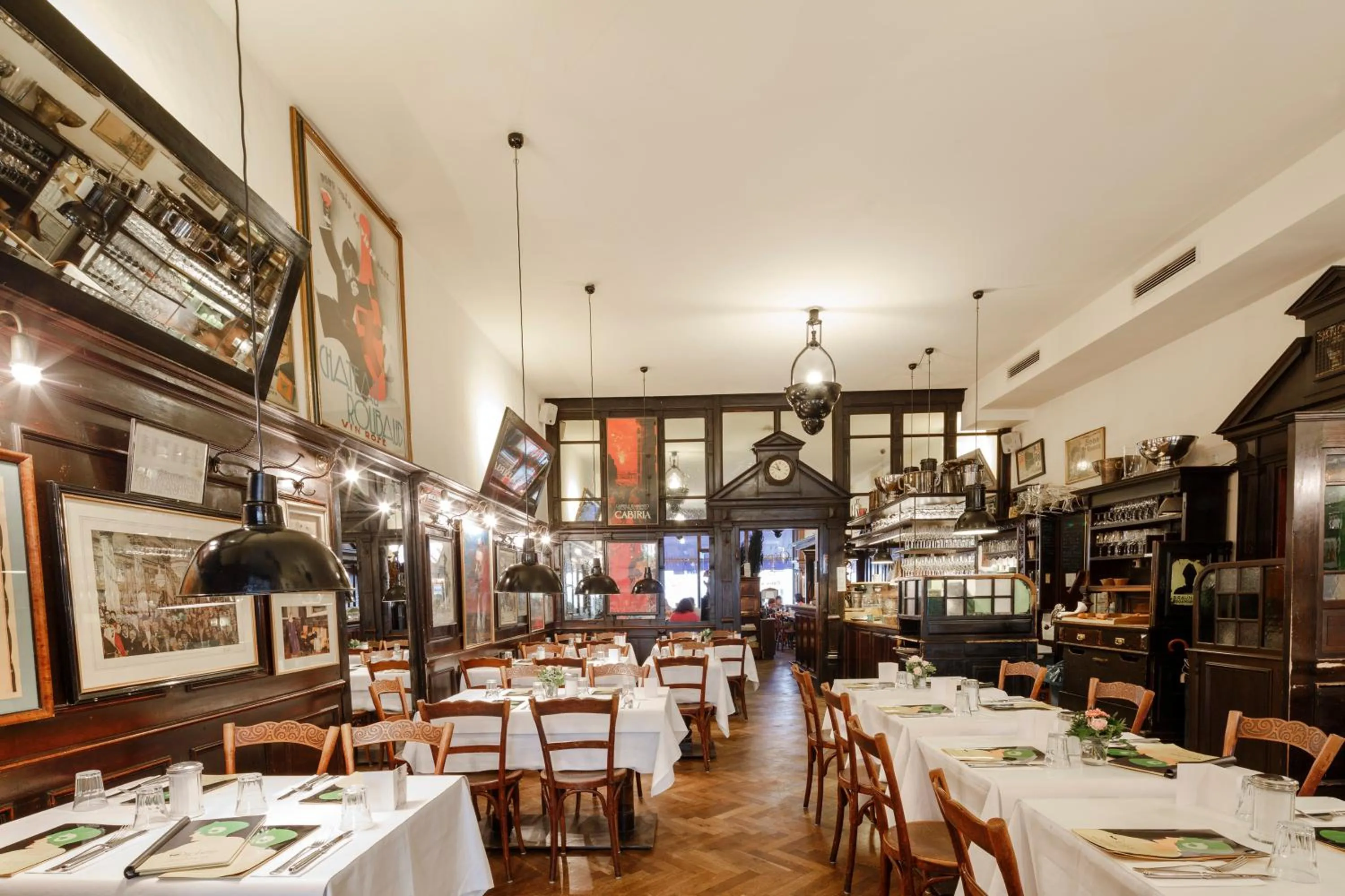 Hotel Orphée - Großes Haus