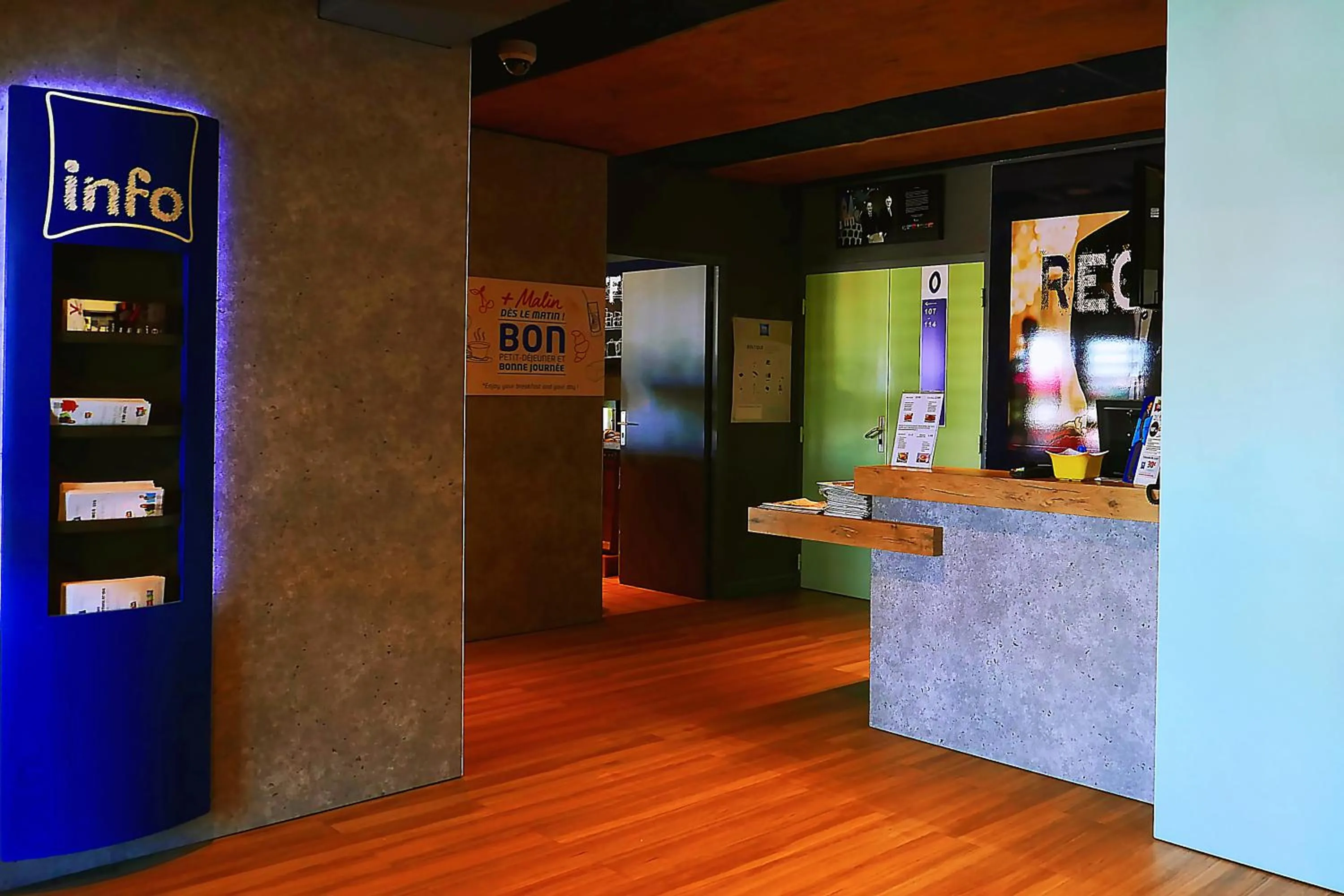 Lobby or reception in Hotel ibis Budget Laval
