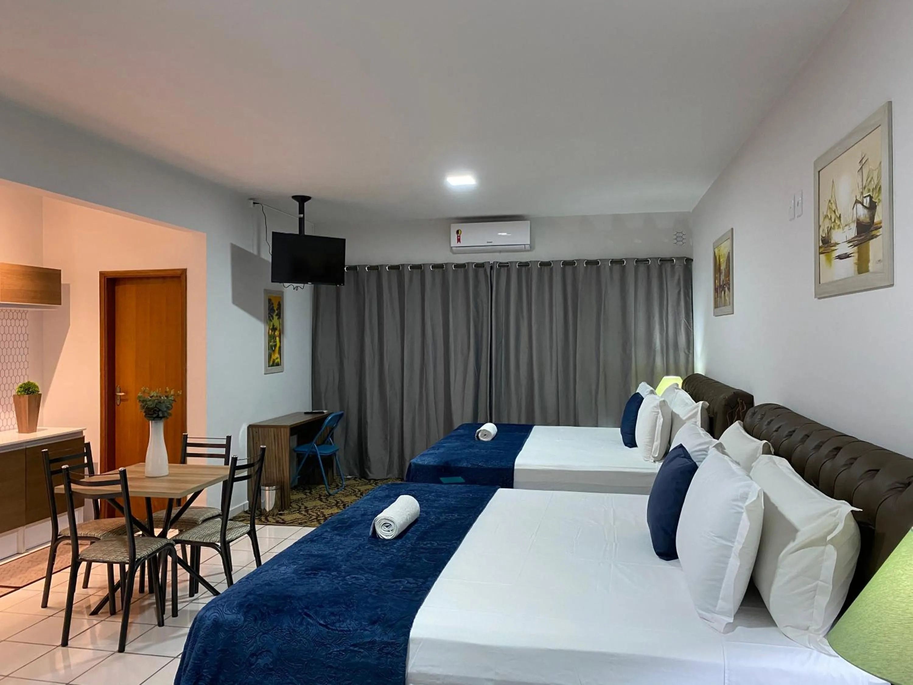 Bed in B & A Suites Inn Hotel - Quarto Luxo Safira