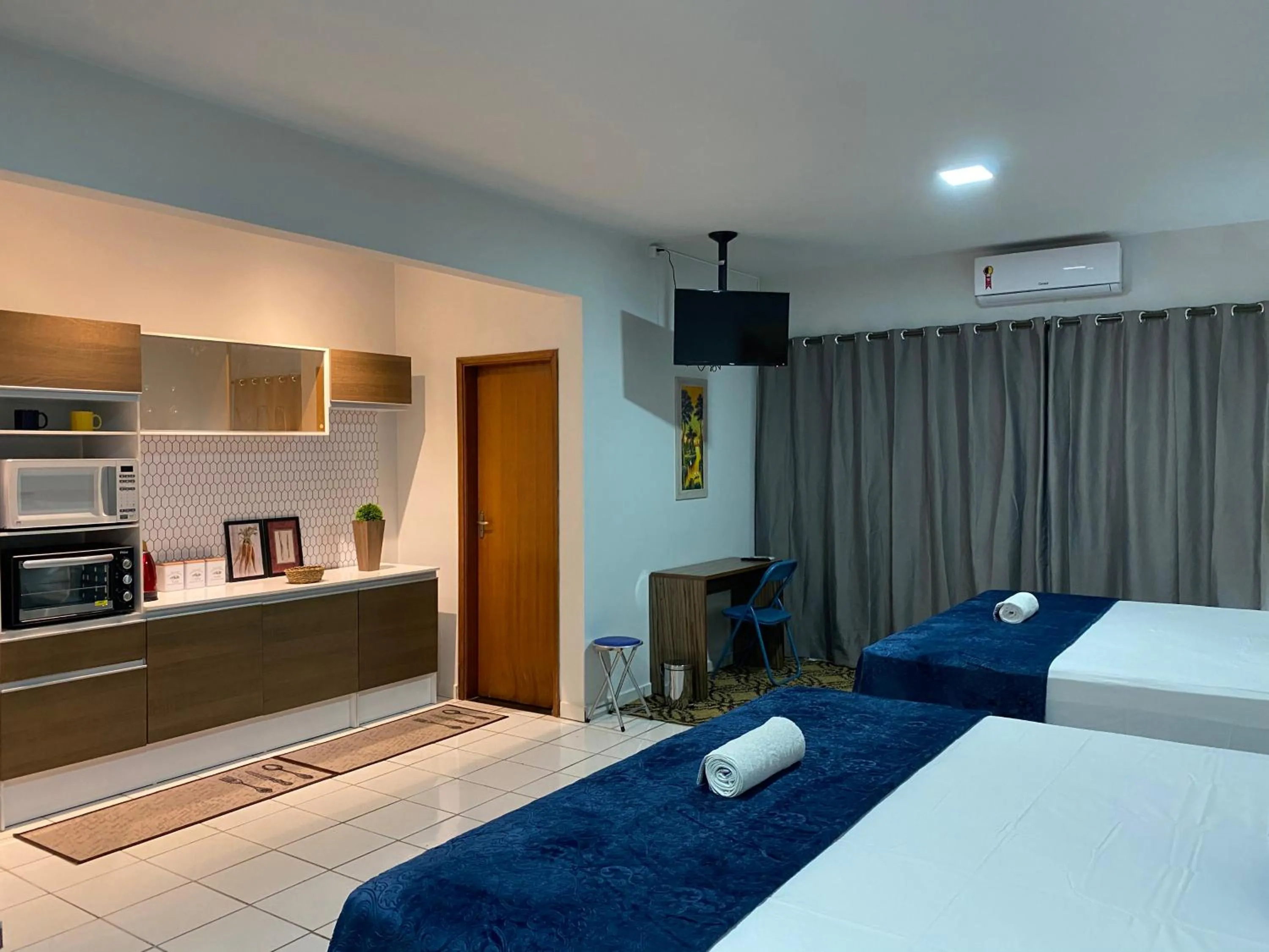 Bed in B & A Suites Inn Hotel - Quarto Luxo Safira