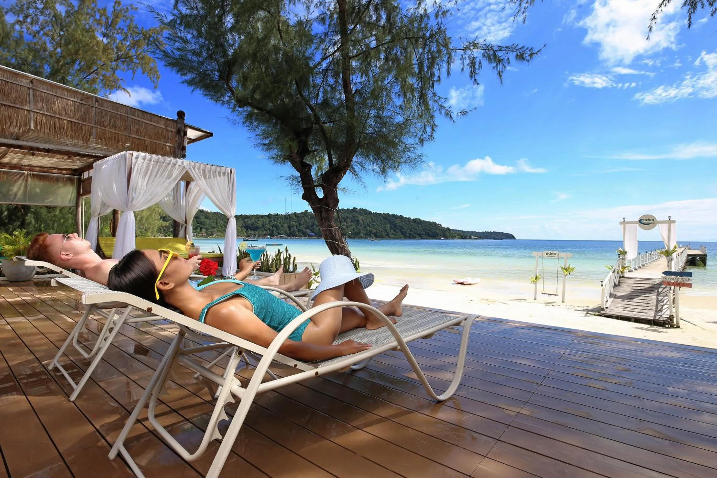 Beach in Eden Beach Resort by EHM