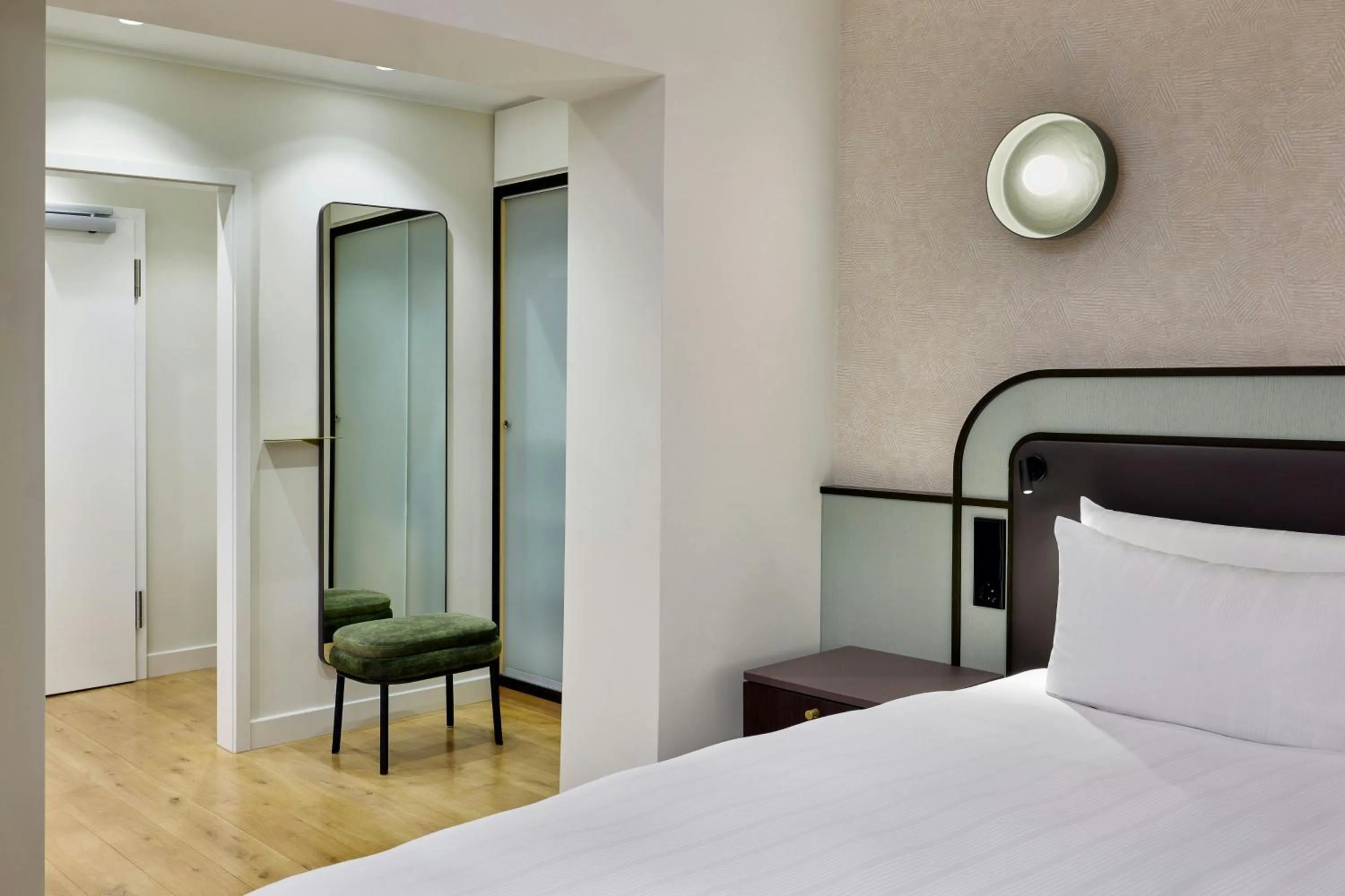 Photo of the whole room, Bed in Bollants SPA im Park, Autograph Collection