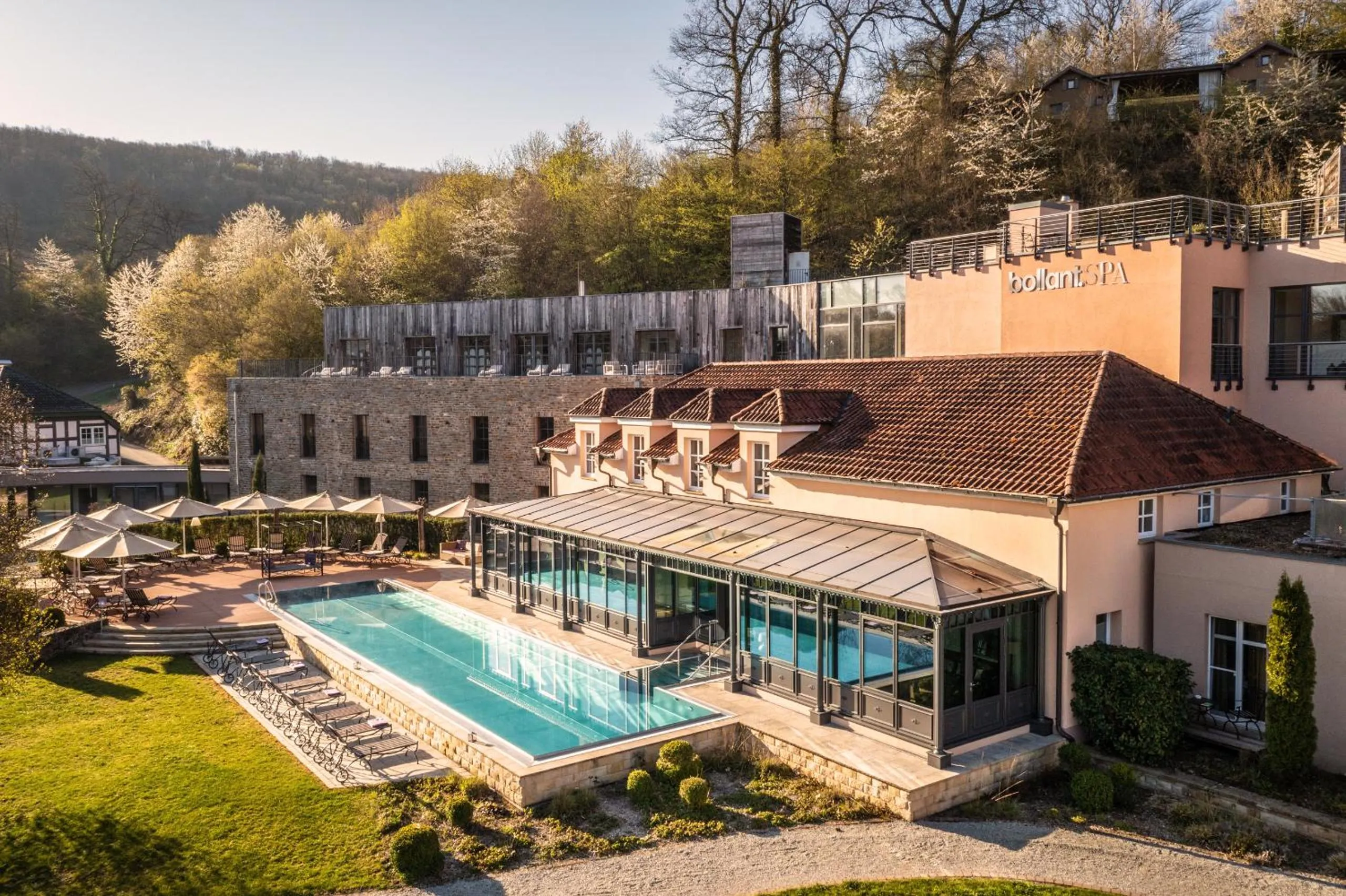 Property building in BollAnts Spa im Park