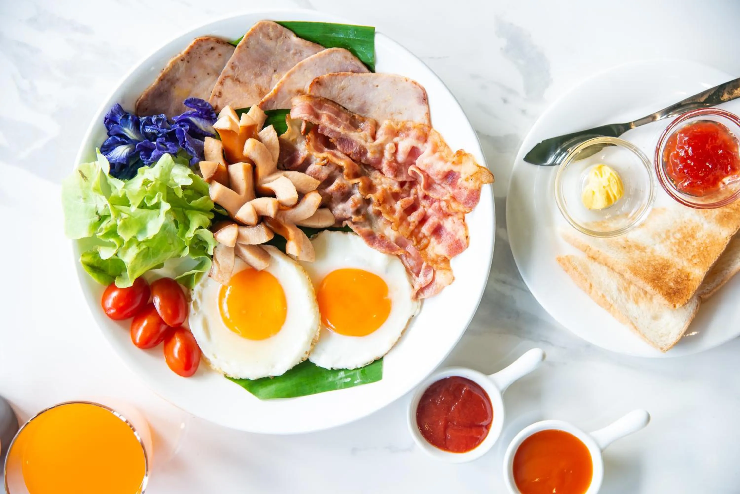 American breakfast in Kaya Heritage Hotel