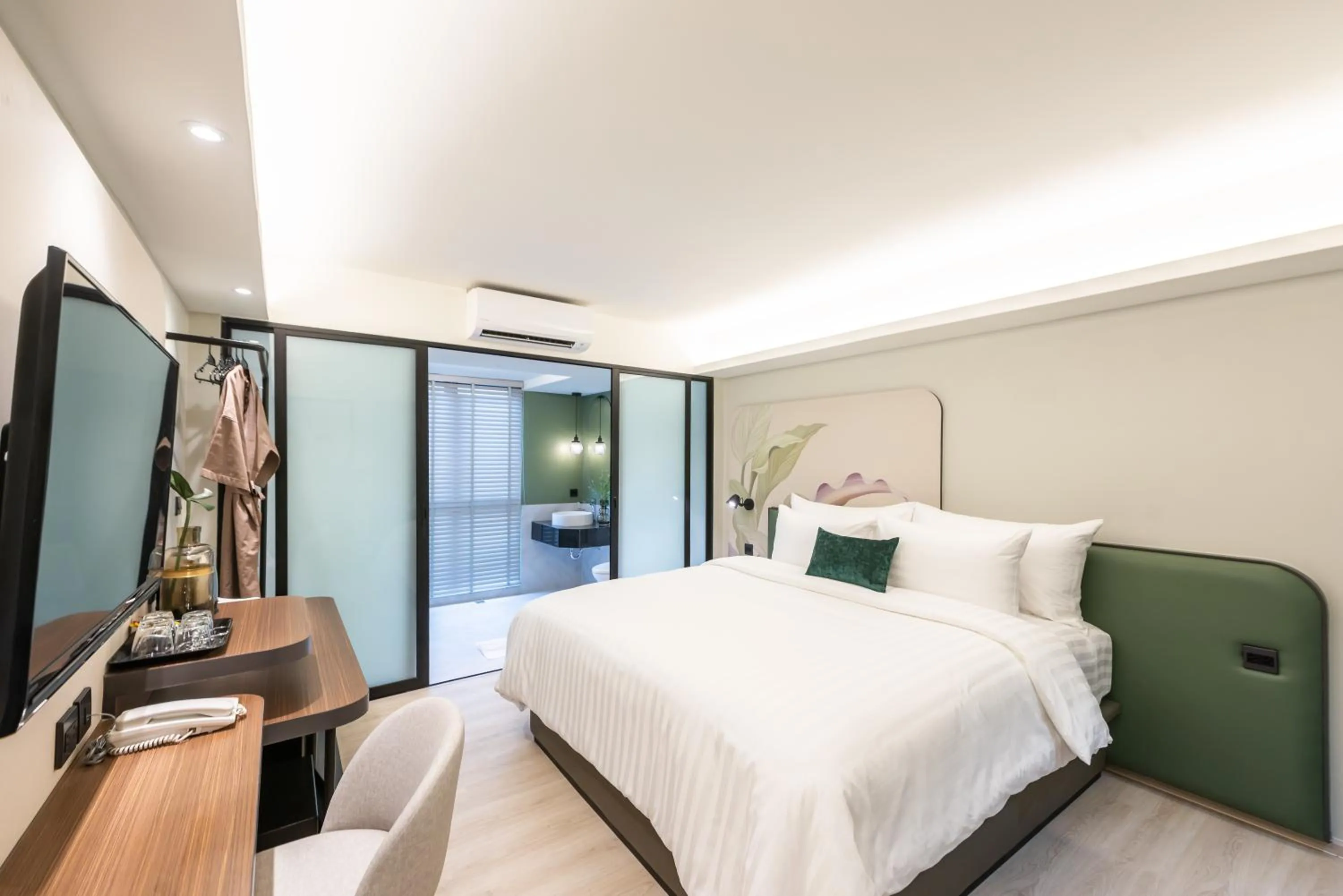 Photo of the whole room, Bed in Kaya Heritage Hotel