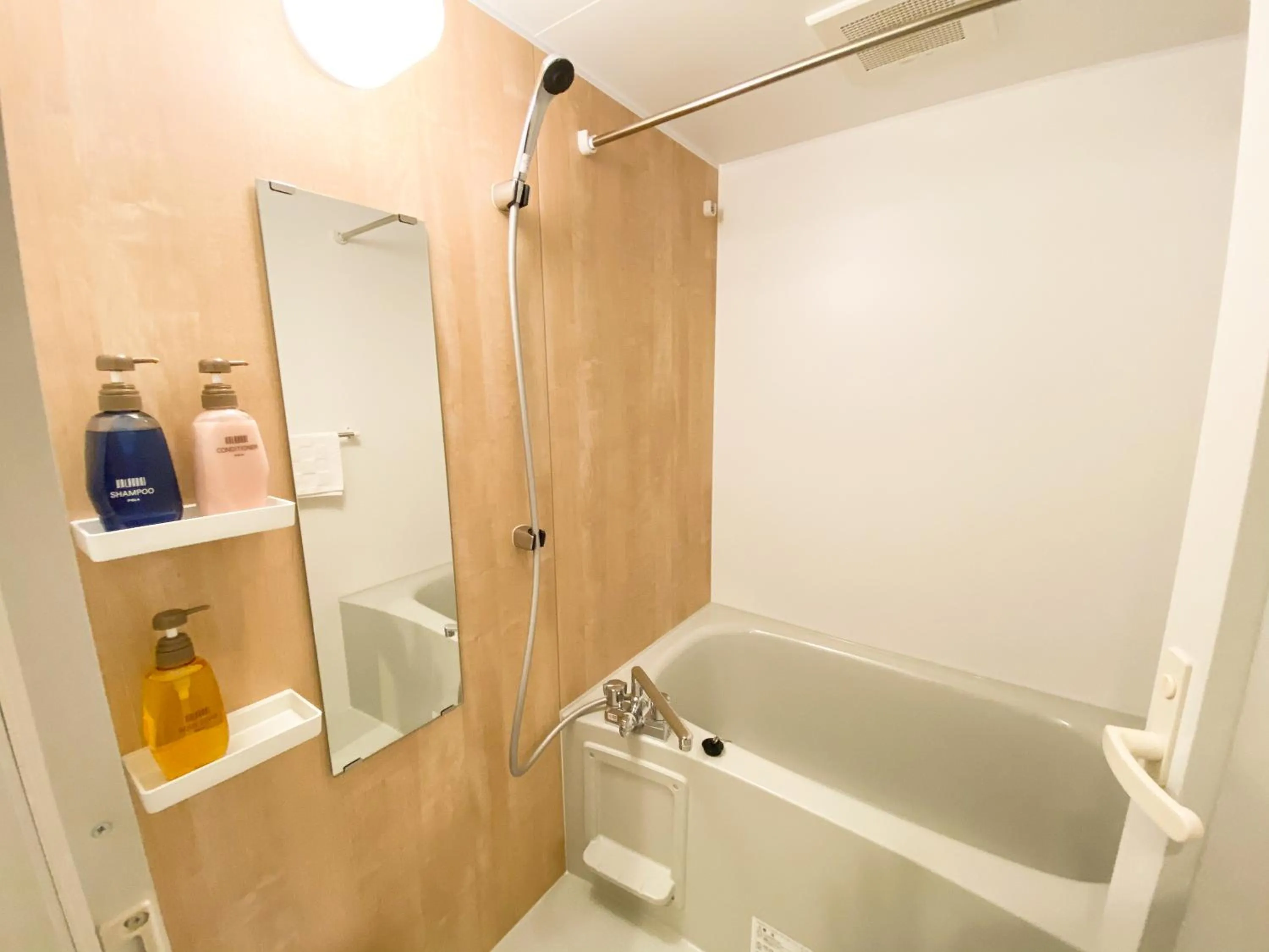 Bathroom in Rinn Niomon