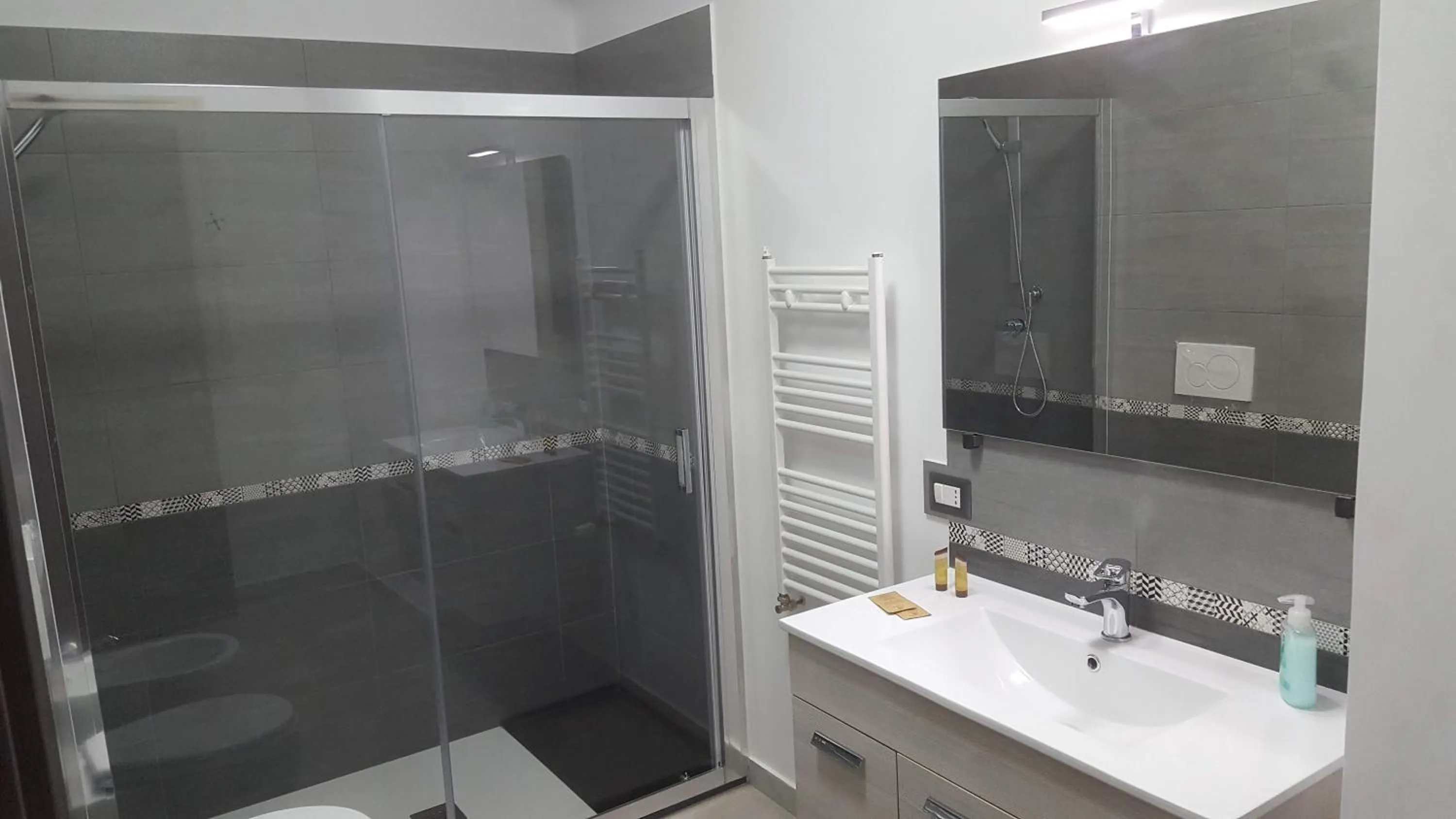 Bathroom in Idilliaco inn