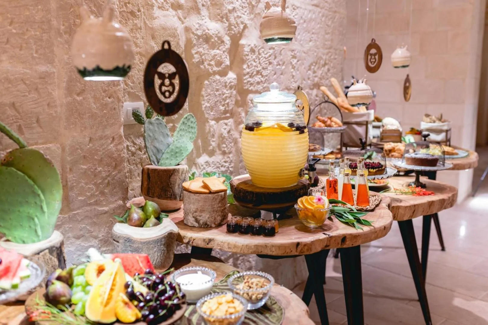 Breakfast in Pollicastro Boutique Hotel