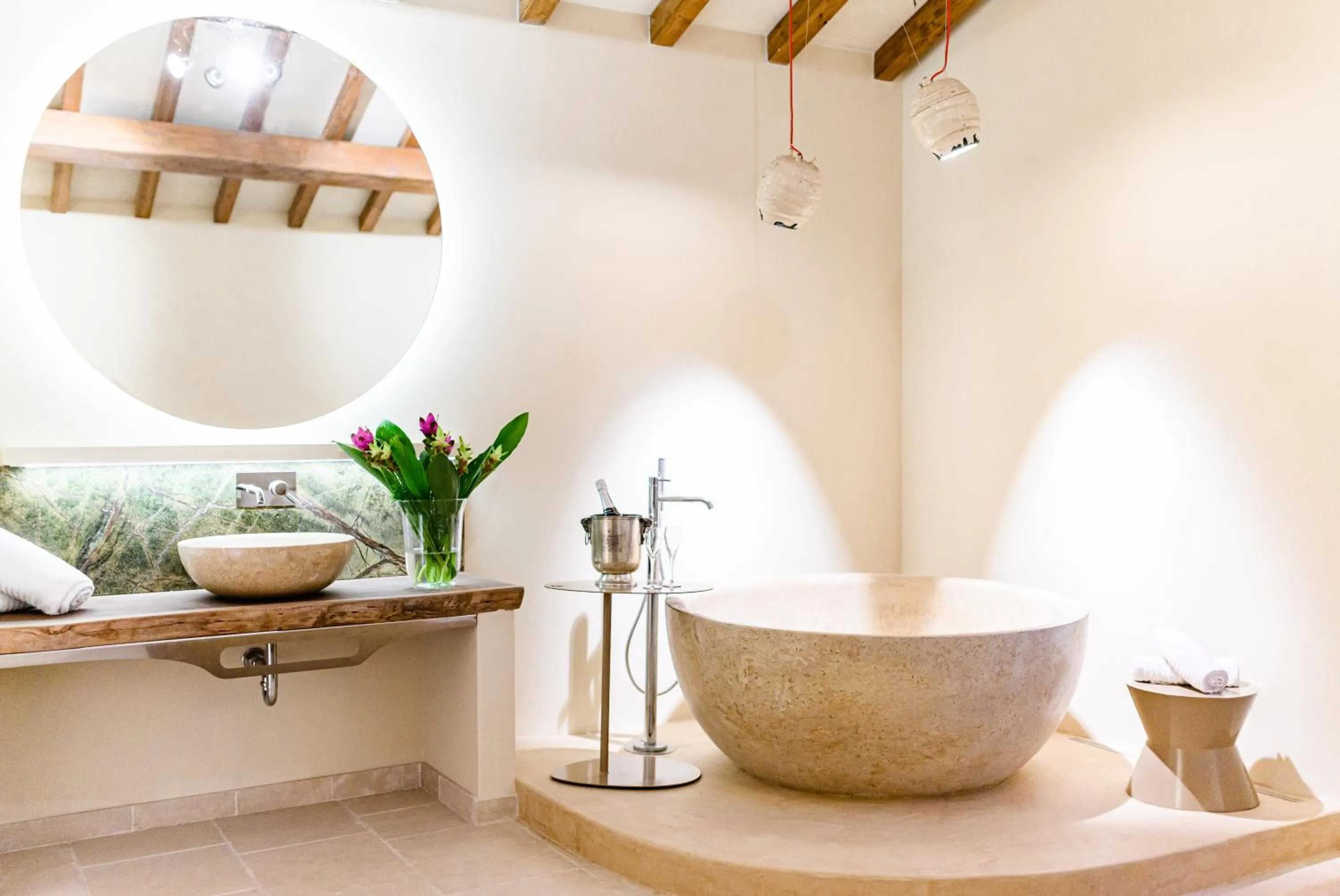 Bathroom in Pollicastro Boutique Hotel