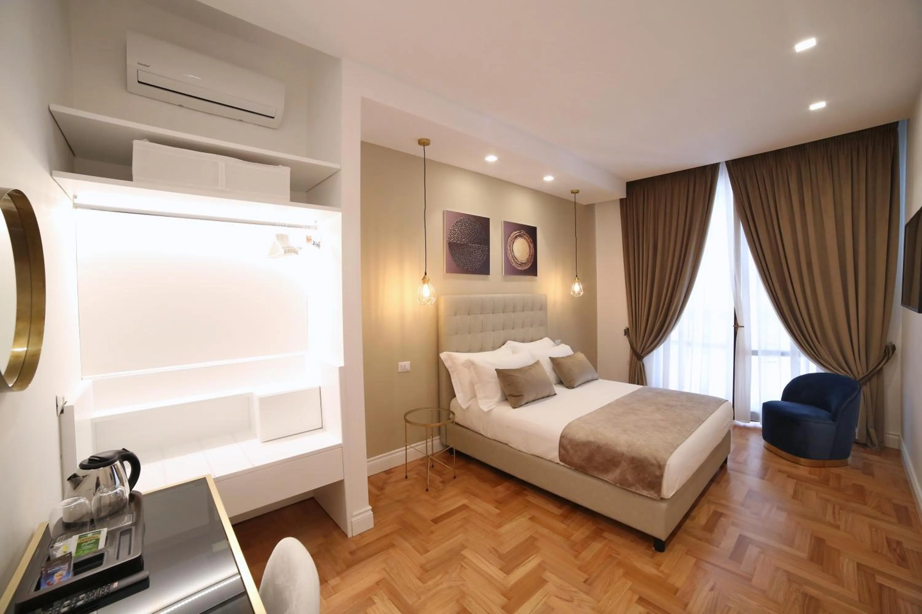 Bedroom, Bed in B&B Villa Sant'Elmo con parcheggio interno