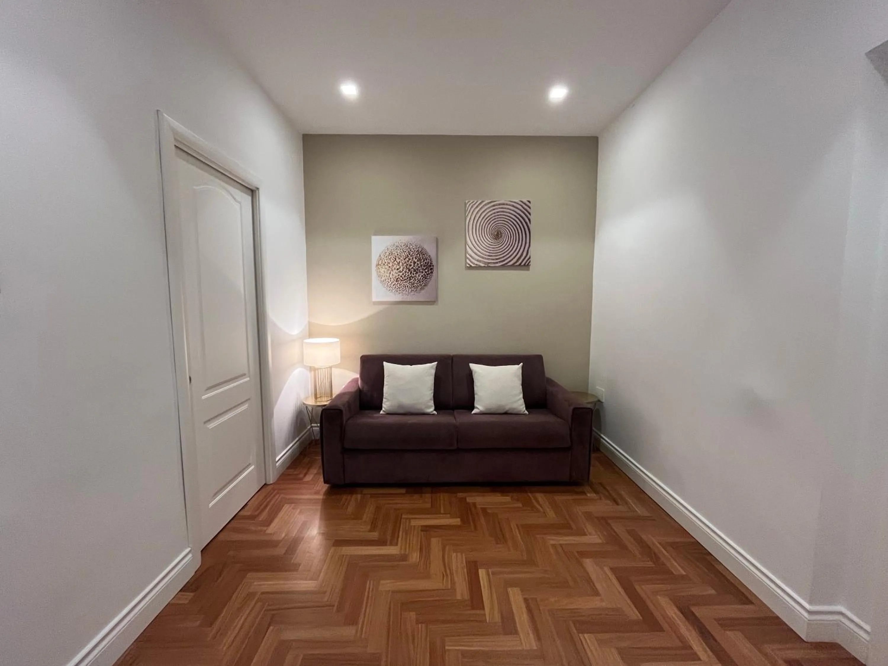 Bed in B&B Villa Sant'Elmo con parcheggio interno