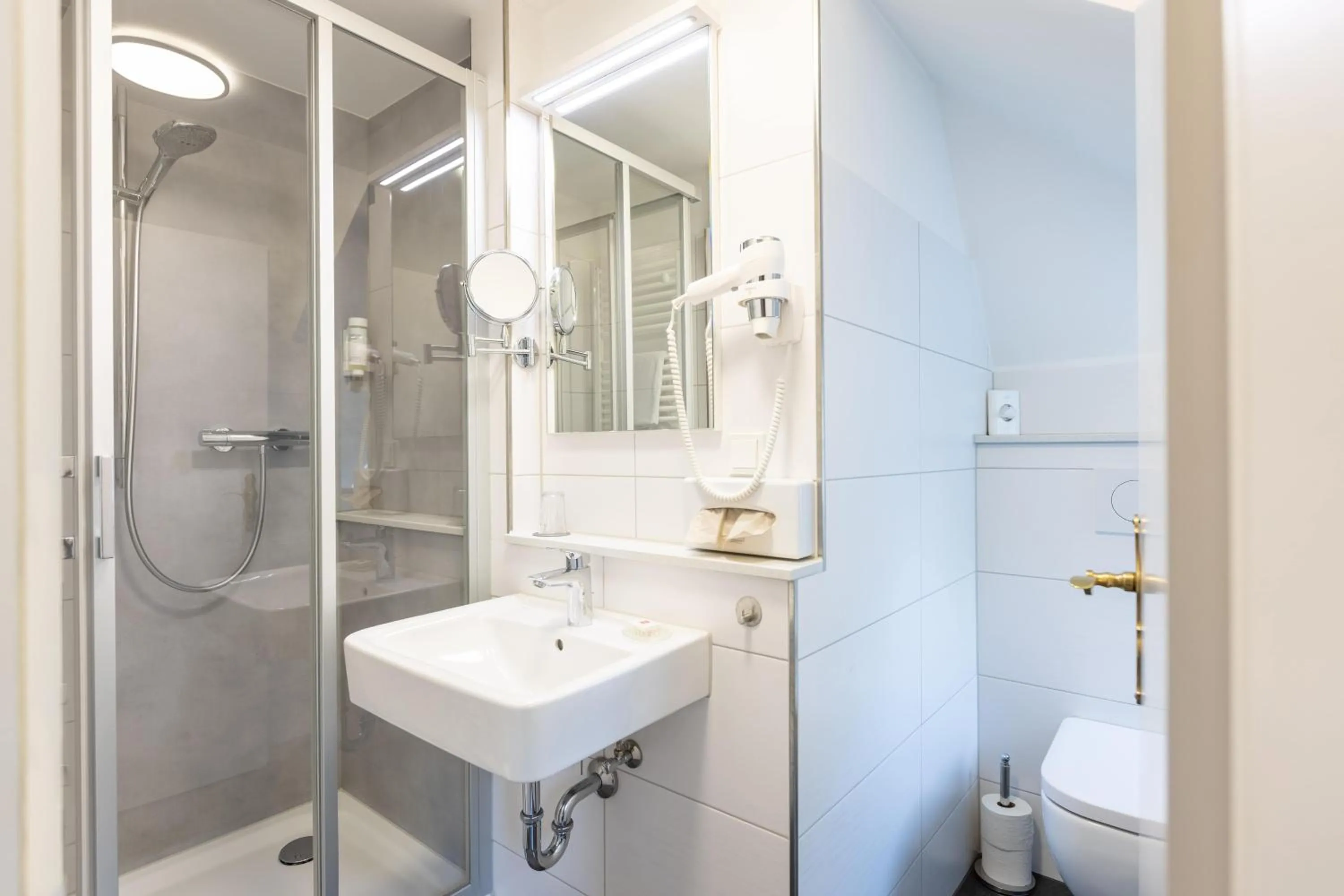 Bathroom in Hotel-Garni Haus Johanna