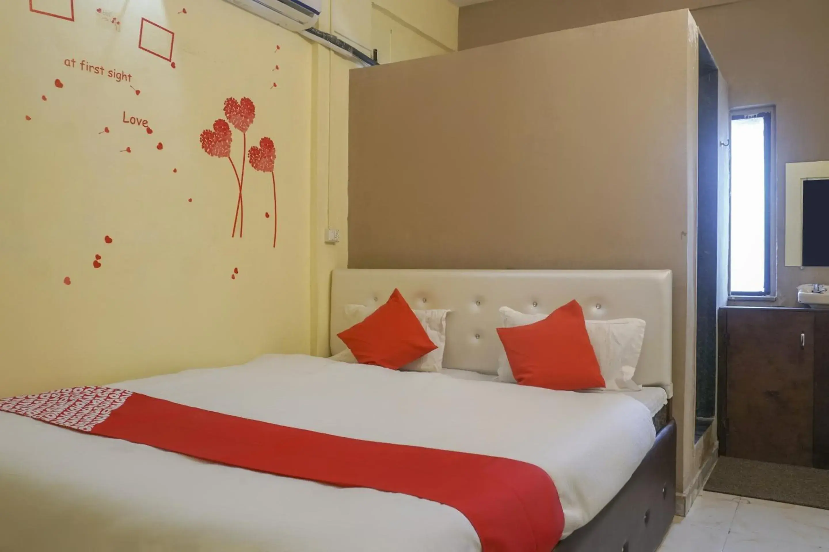 Small Double Room - single occupancy in Hotel O R K Hotel Small Double Room - single occupancy in Hotel O R K Hotel