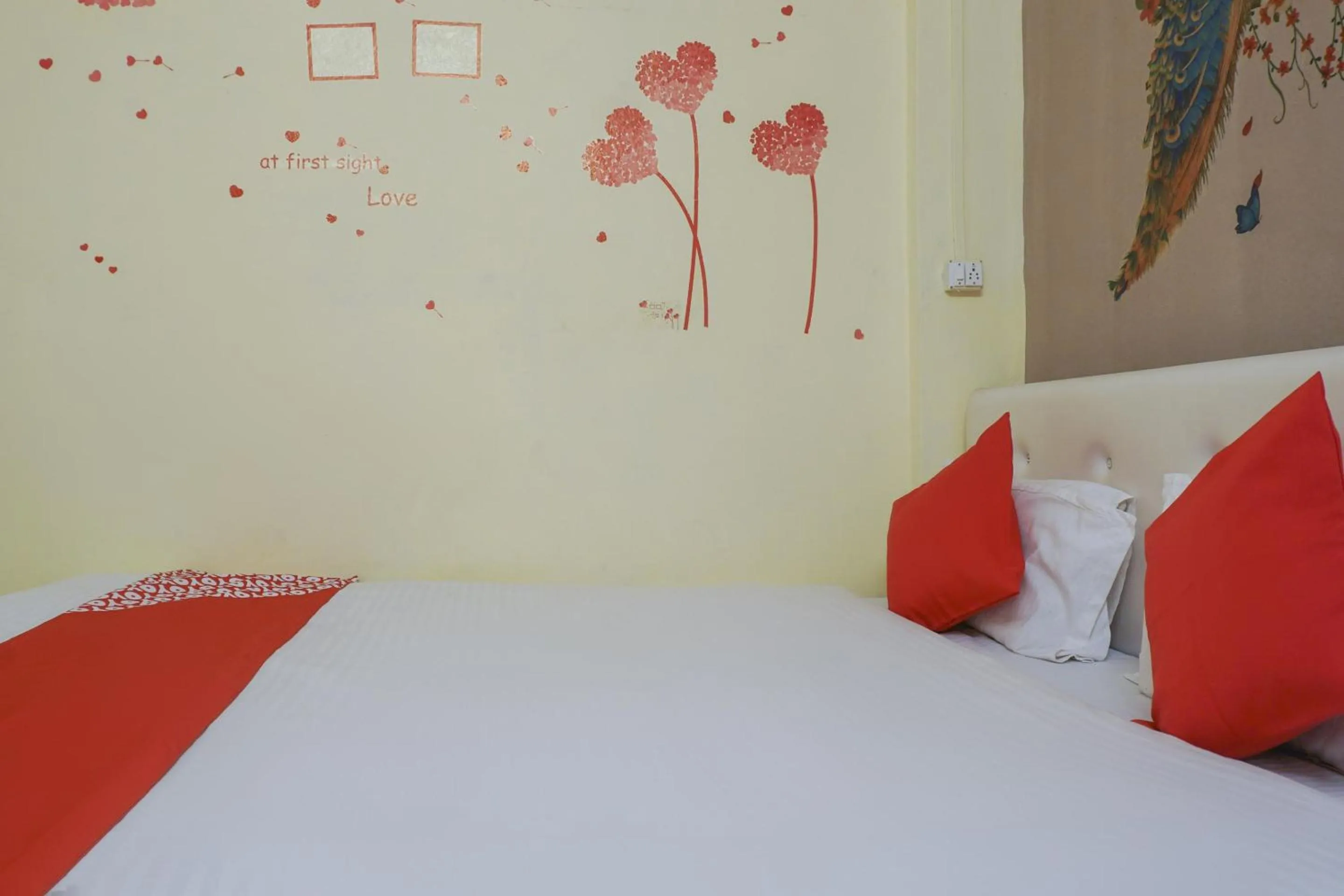 Bedroom, Bed in Hotel O R K Hotel