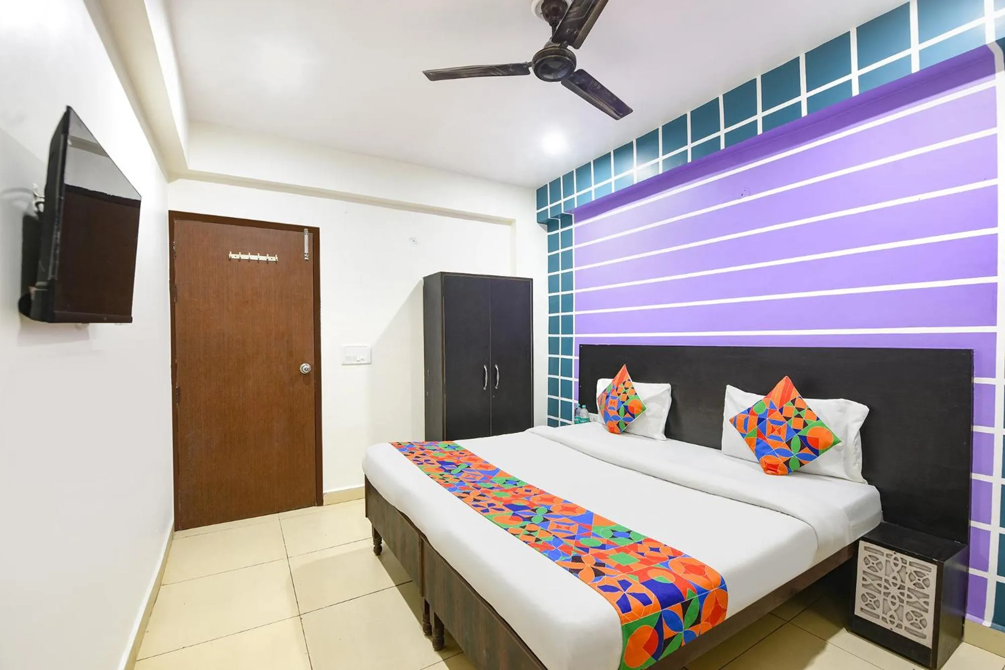 Bed in FabHotel Coco Tree