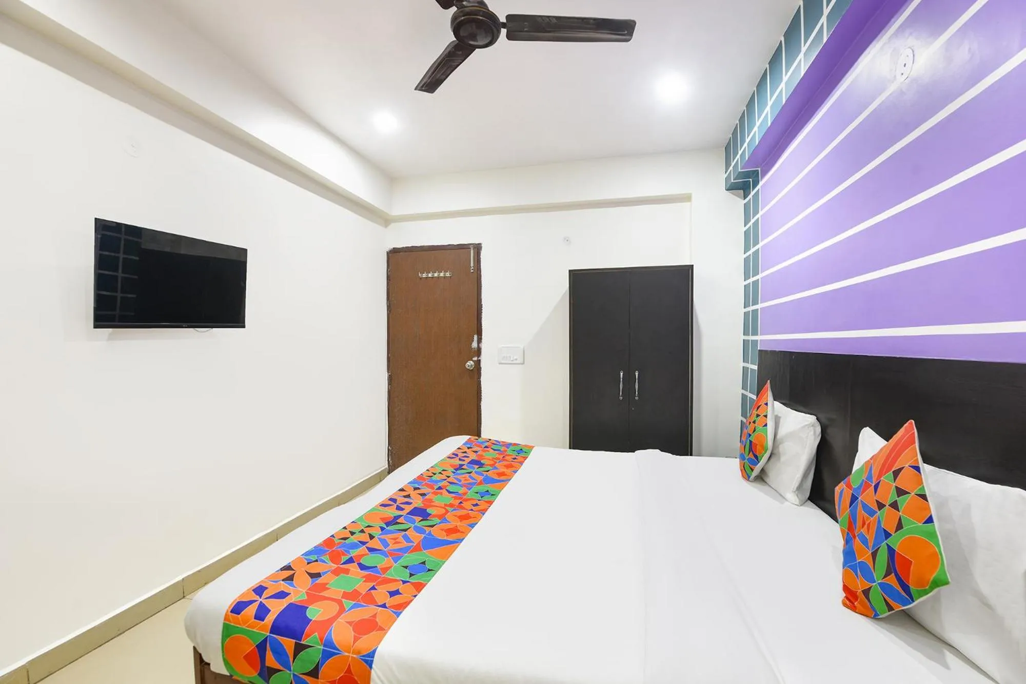 Bed in FabHotel Coco Tree