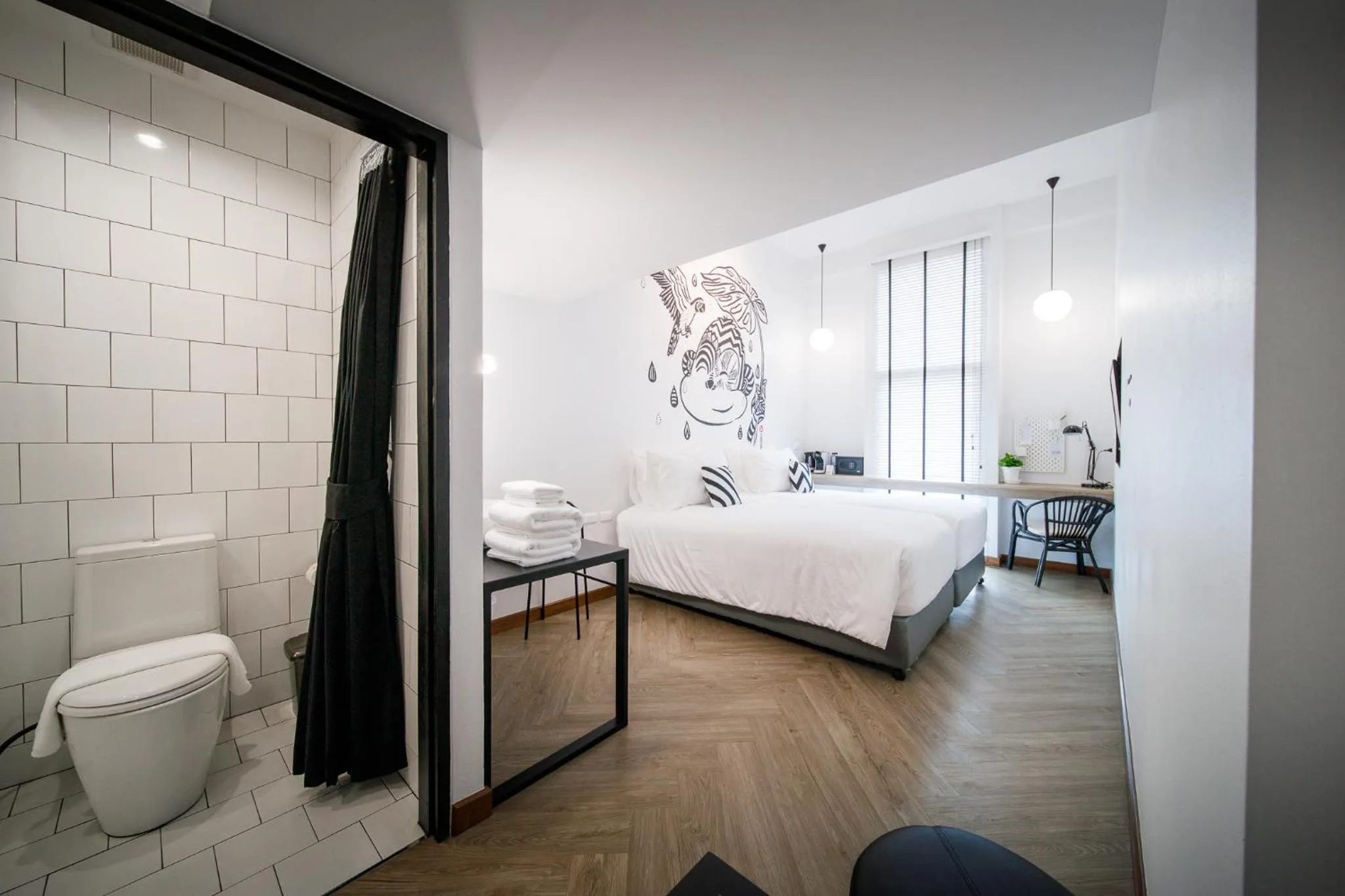 Photo of the whole room, Bed in Blu Monkey Hub & Hotel Ranong