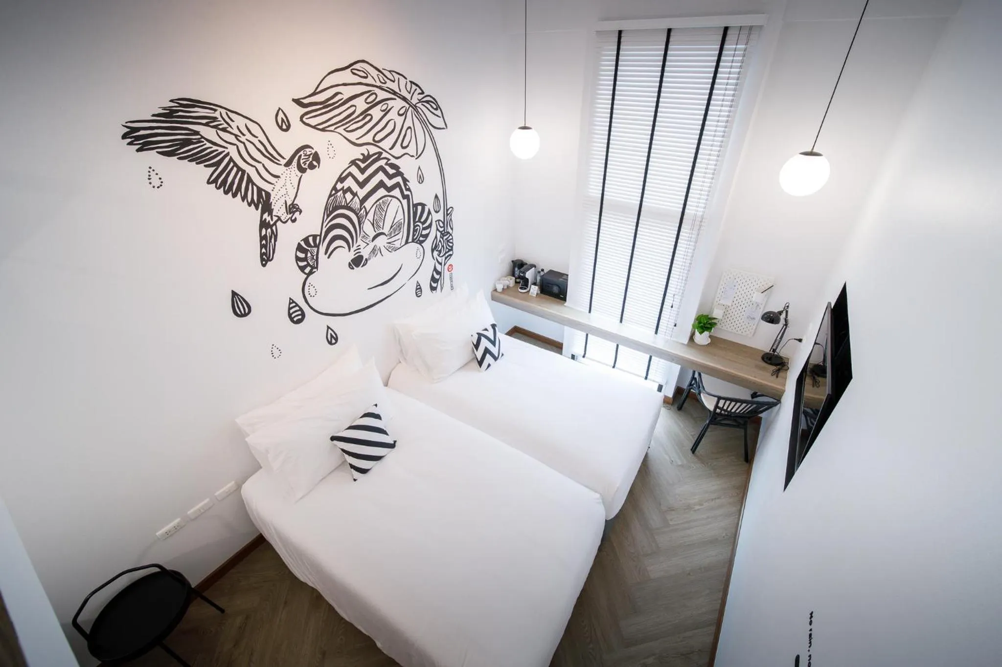 Photo of the whole room, Bed in Blu Monkey Hub & Hotel Ranong