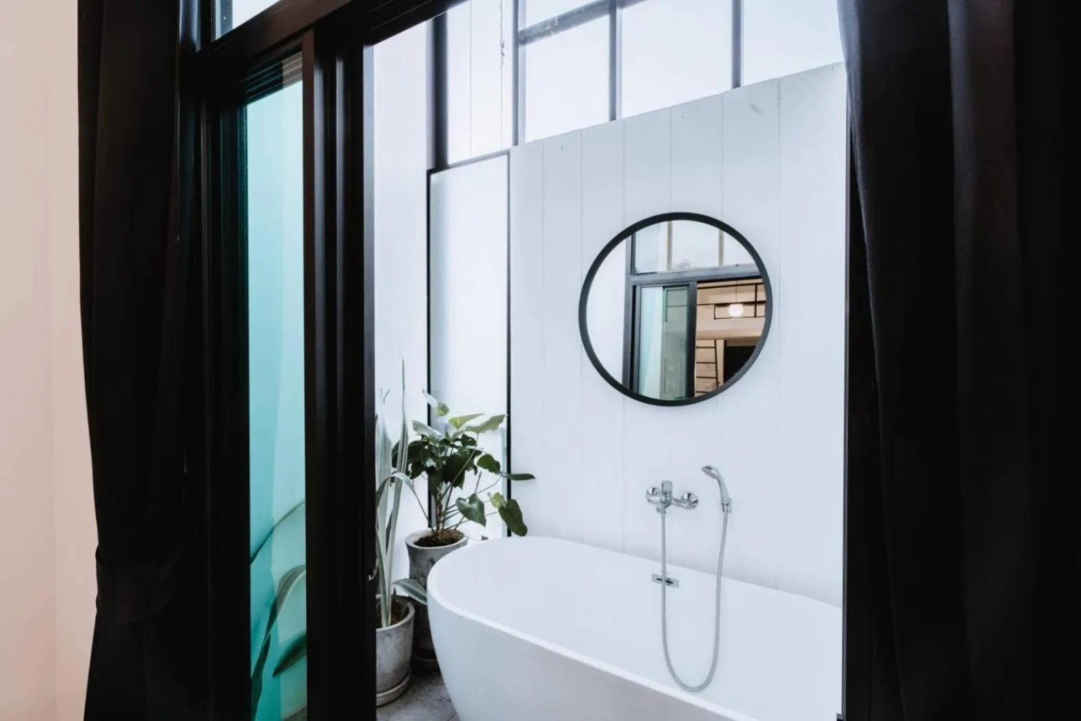 Blu Monkey Hub & Hotel Ranong