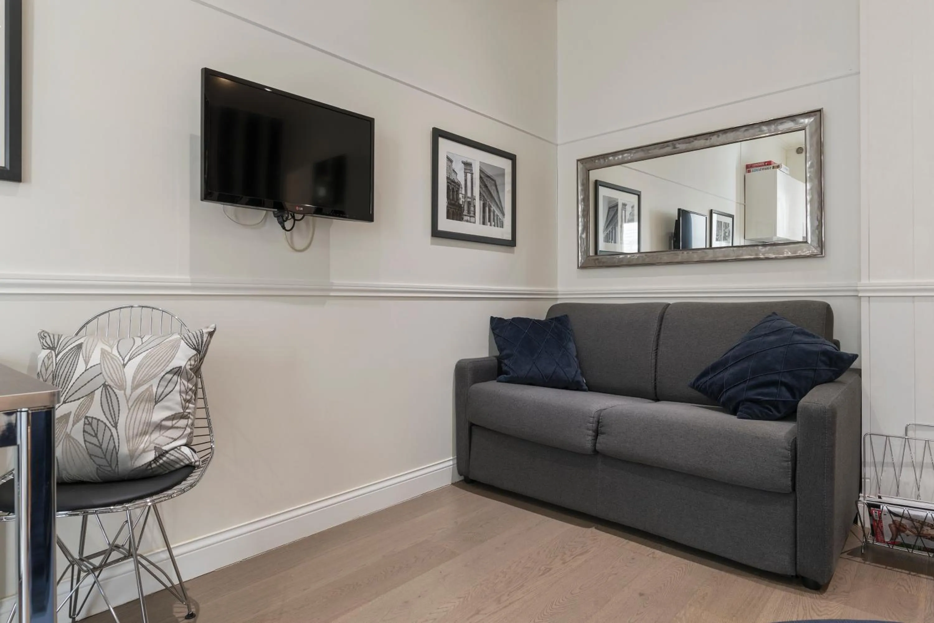 Photo of the whole room in Scala Santa & Laterano Open Space