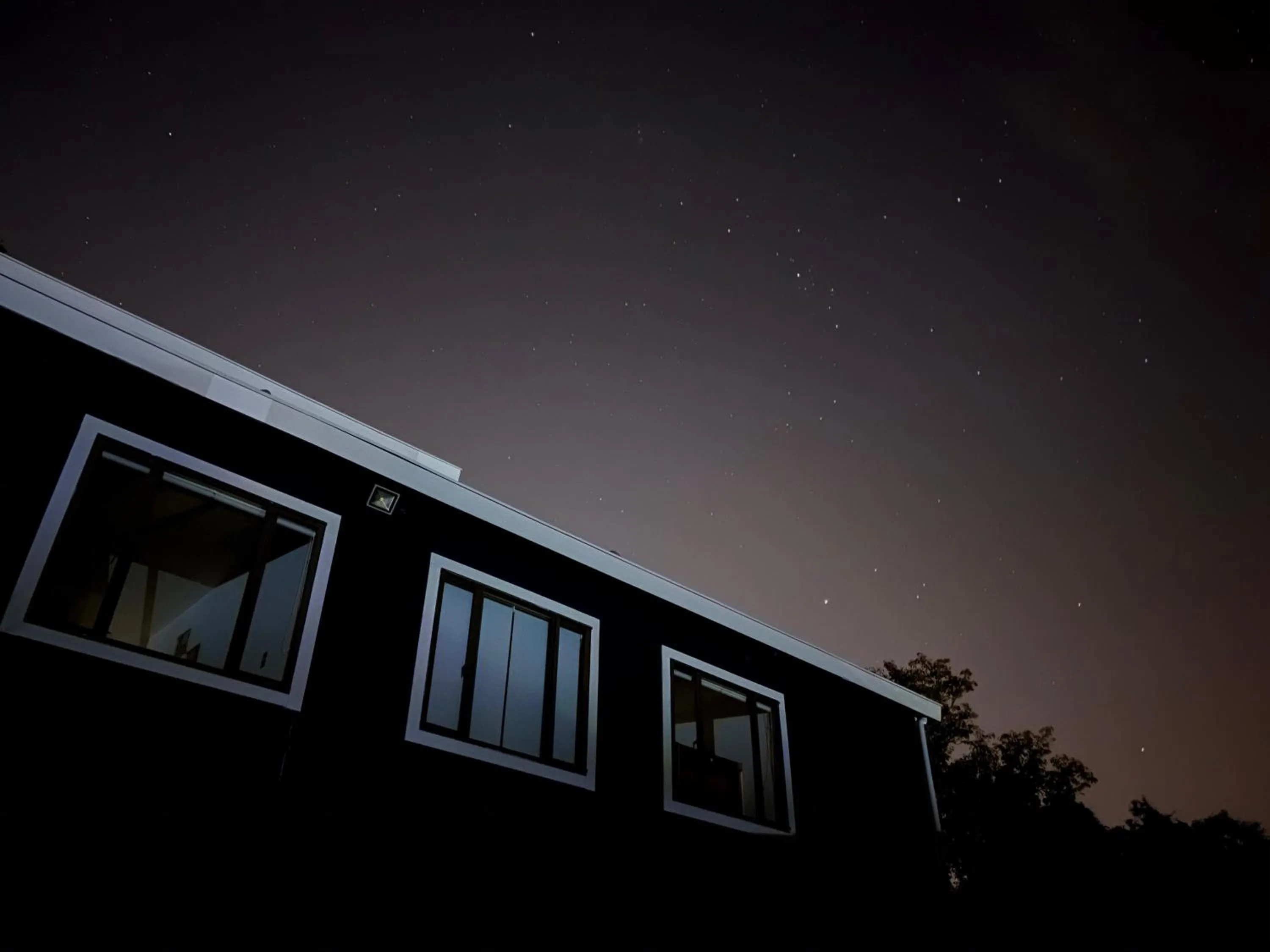 Property building in Guesthouse All you need - All rooms have an ocean view!