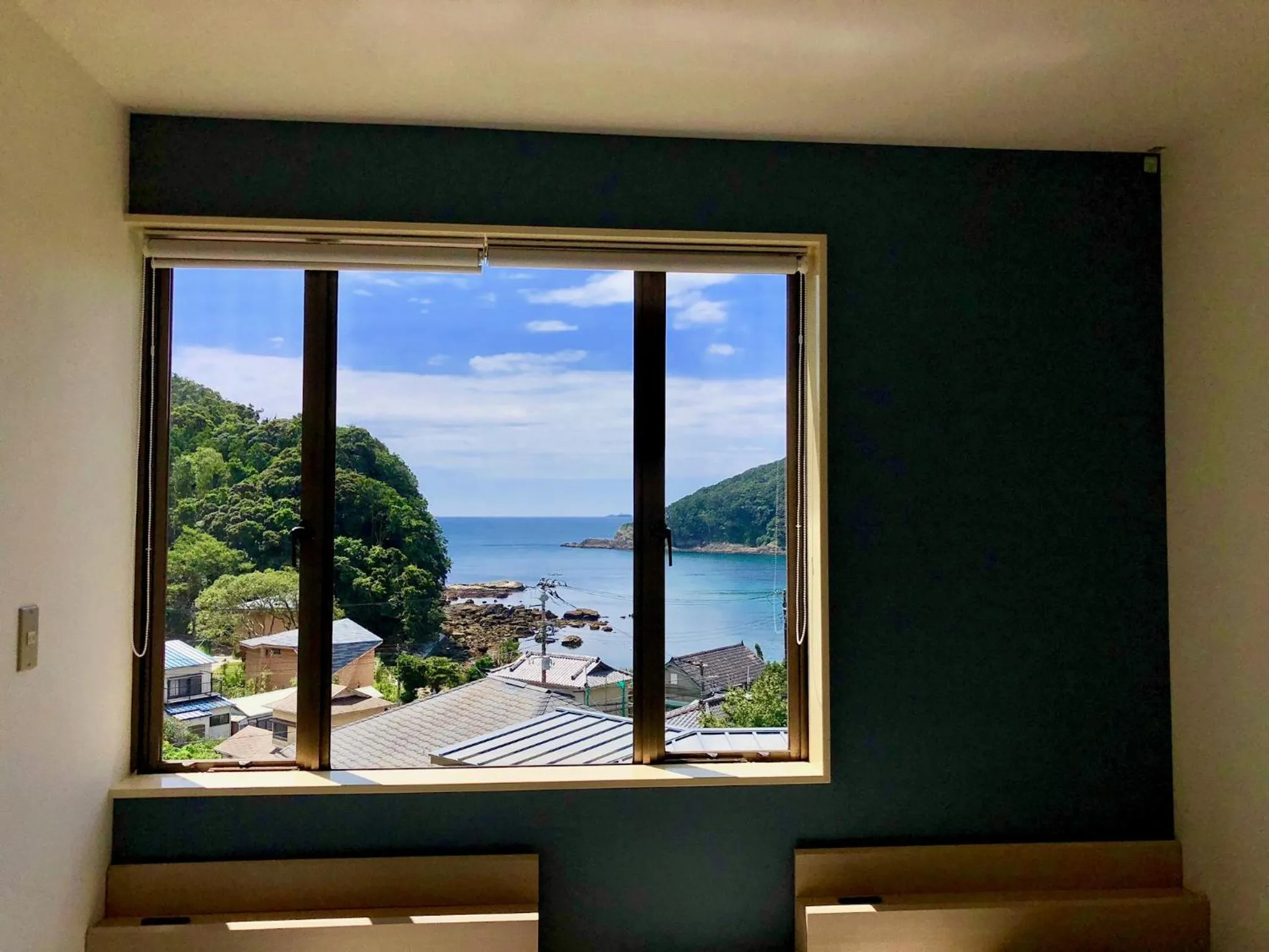 Photo of the whole room in Guesthouse All you need - All rooms have an ocean view!