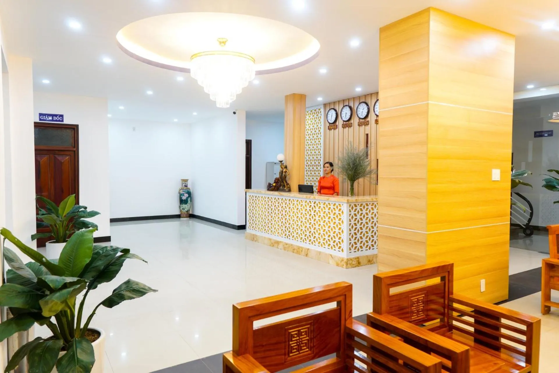 Lobby or reception in Hue Royal Hotel