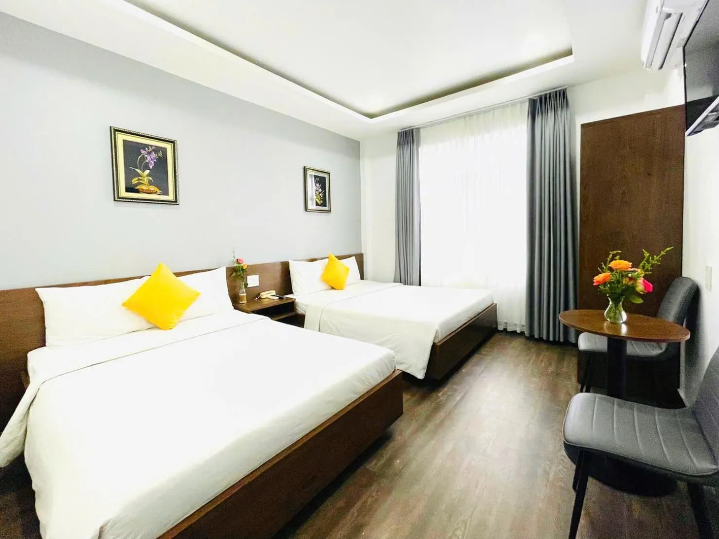 Bed in Hue Royal Hotel