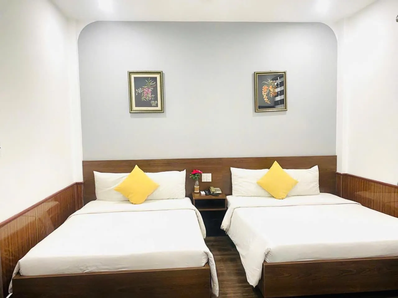 Bed in Hue Royal Hotel