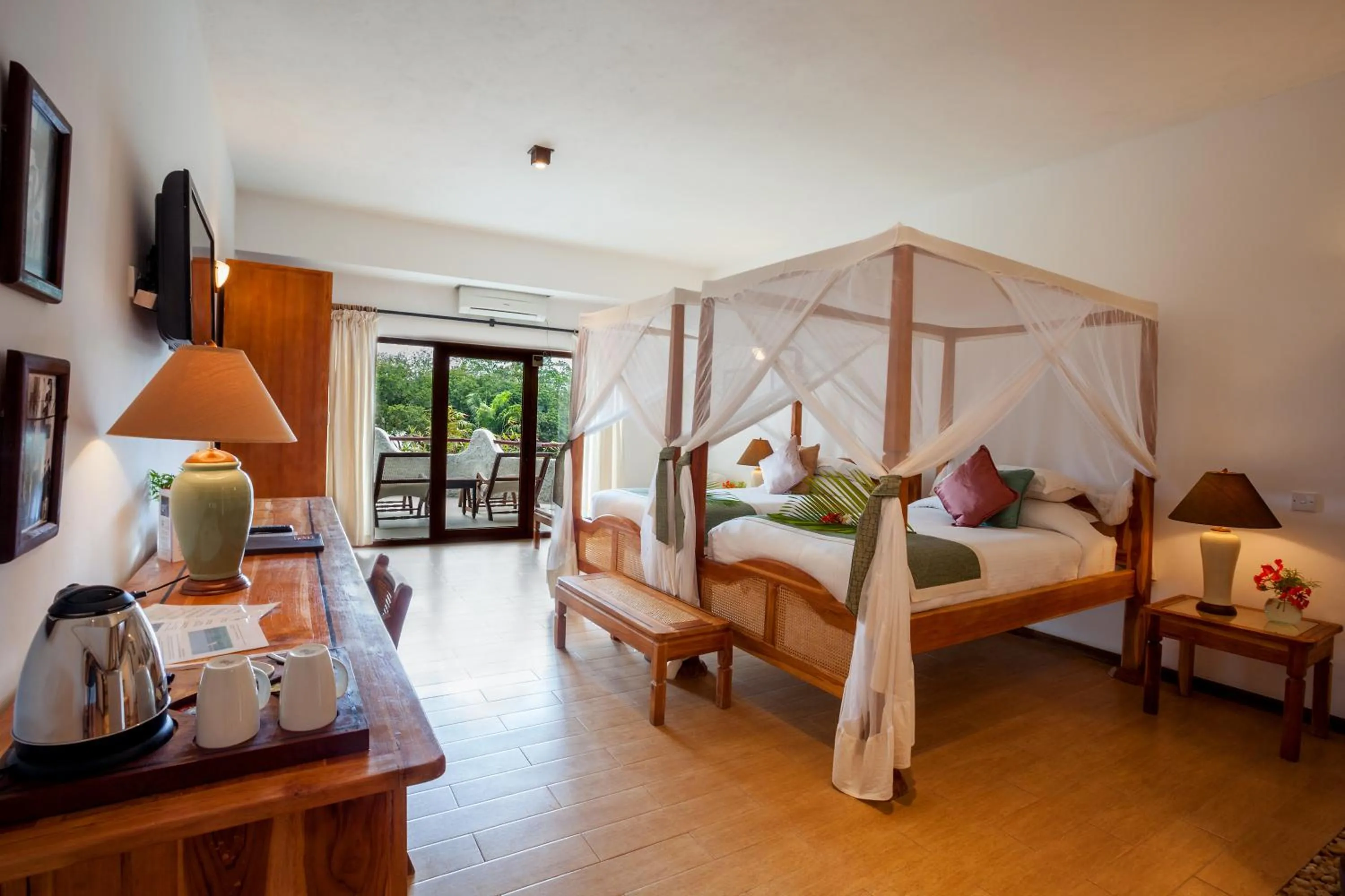 Coffee/tea facilities, Bed in Ocean Village Club (Adults Only)