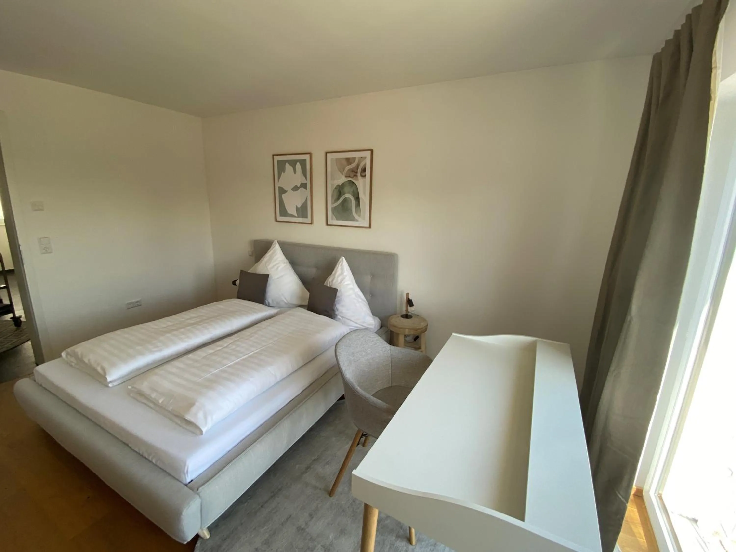 Bedroom, Bed in Schoko-Apartments mit Bad & Küche