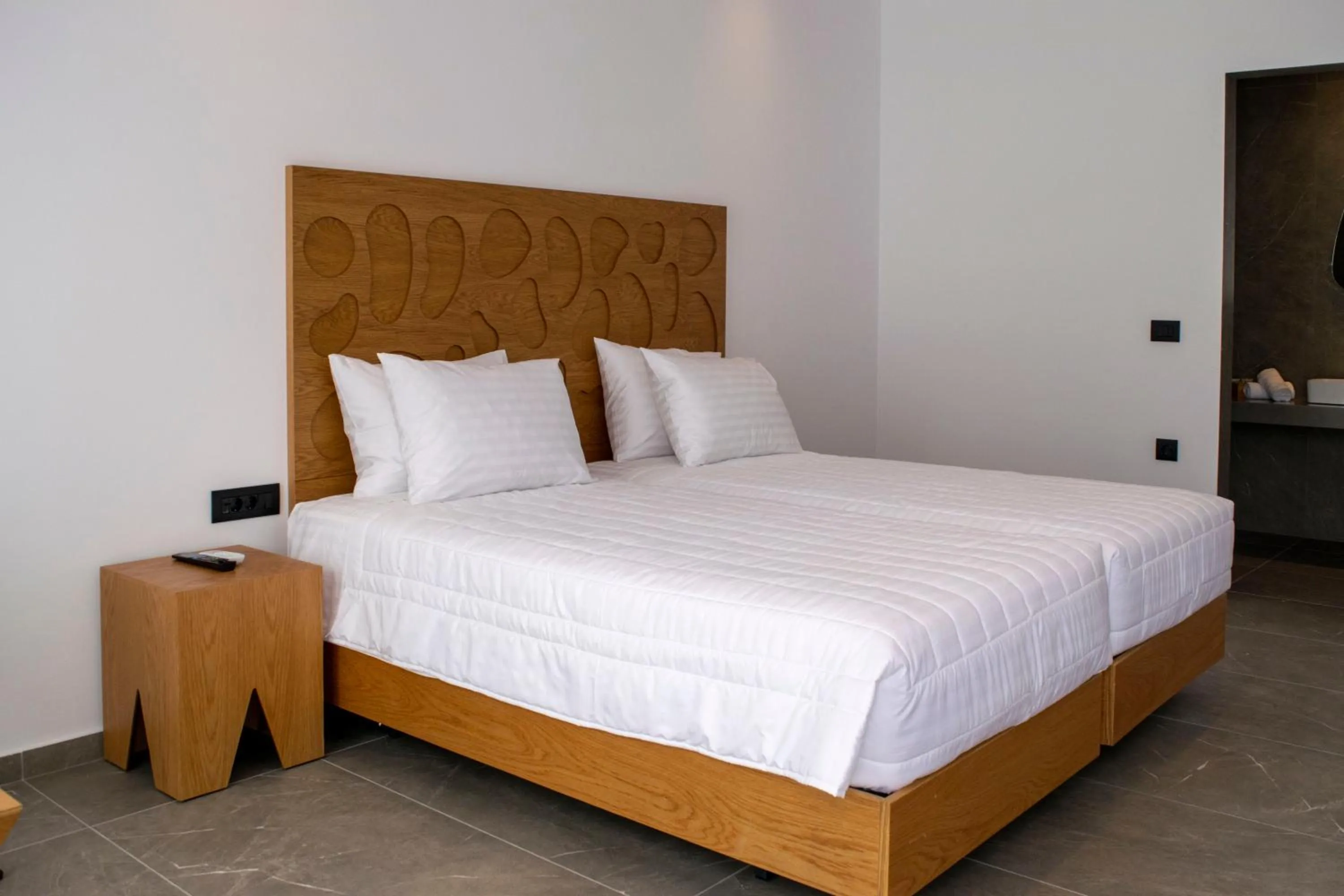 Photo of the whole room in Giannoulaki Resort