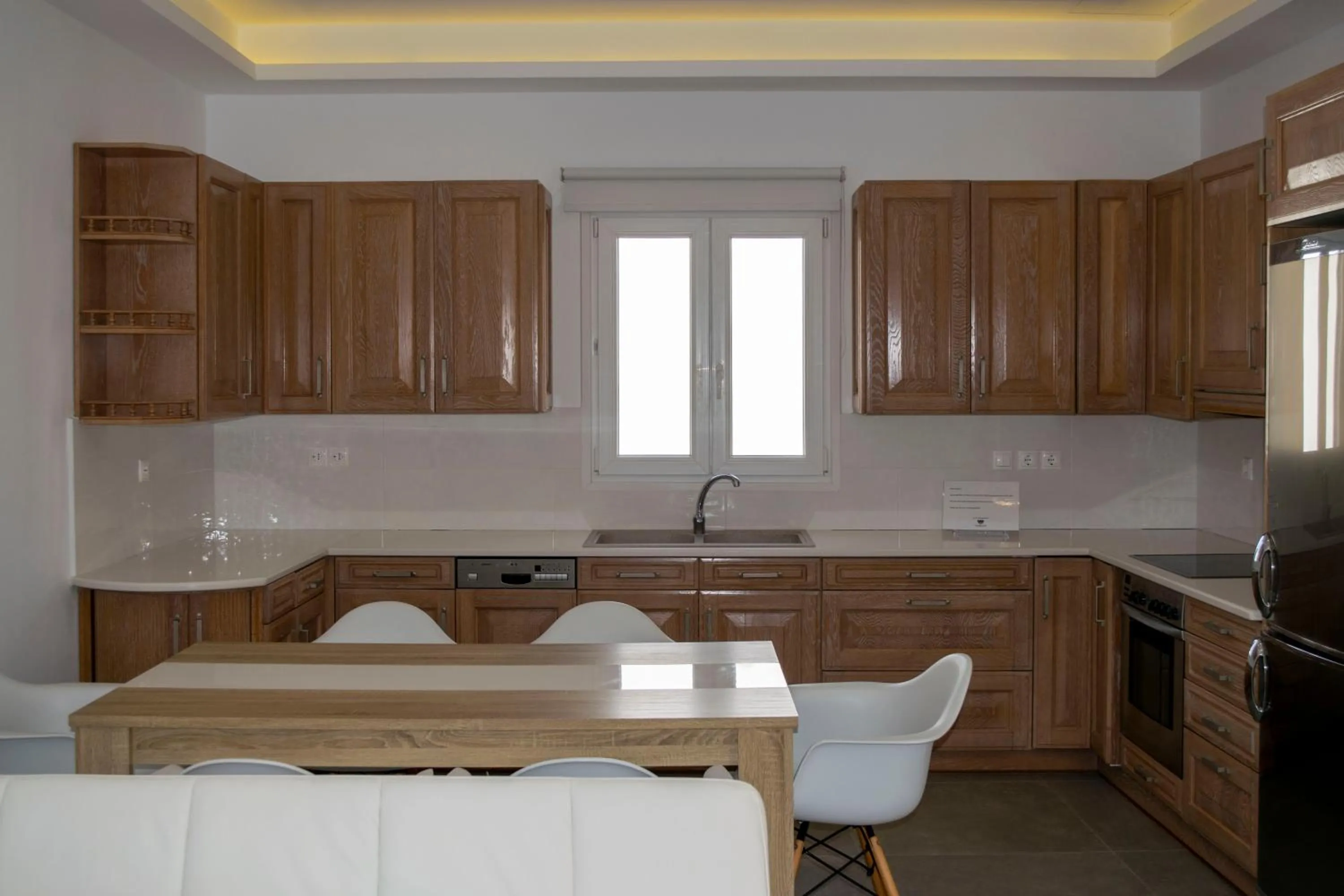 Kitchen or kitchenette in Giannoulaki Resort