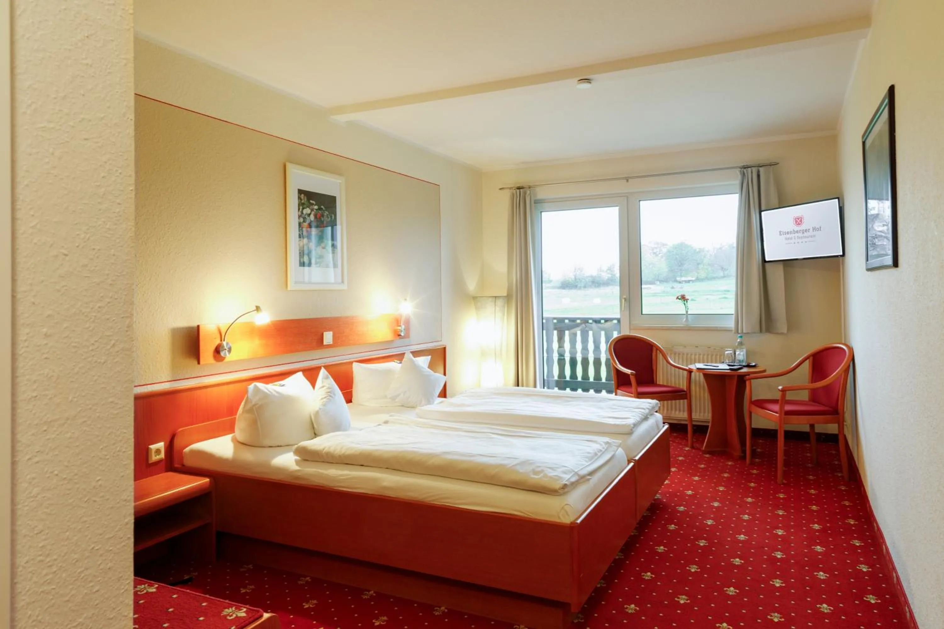 Photo of the whole room, Bed in Eisenberger Hof