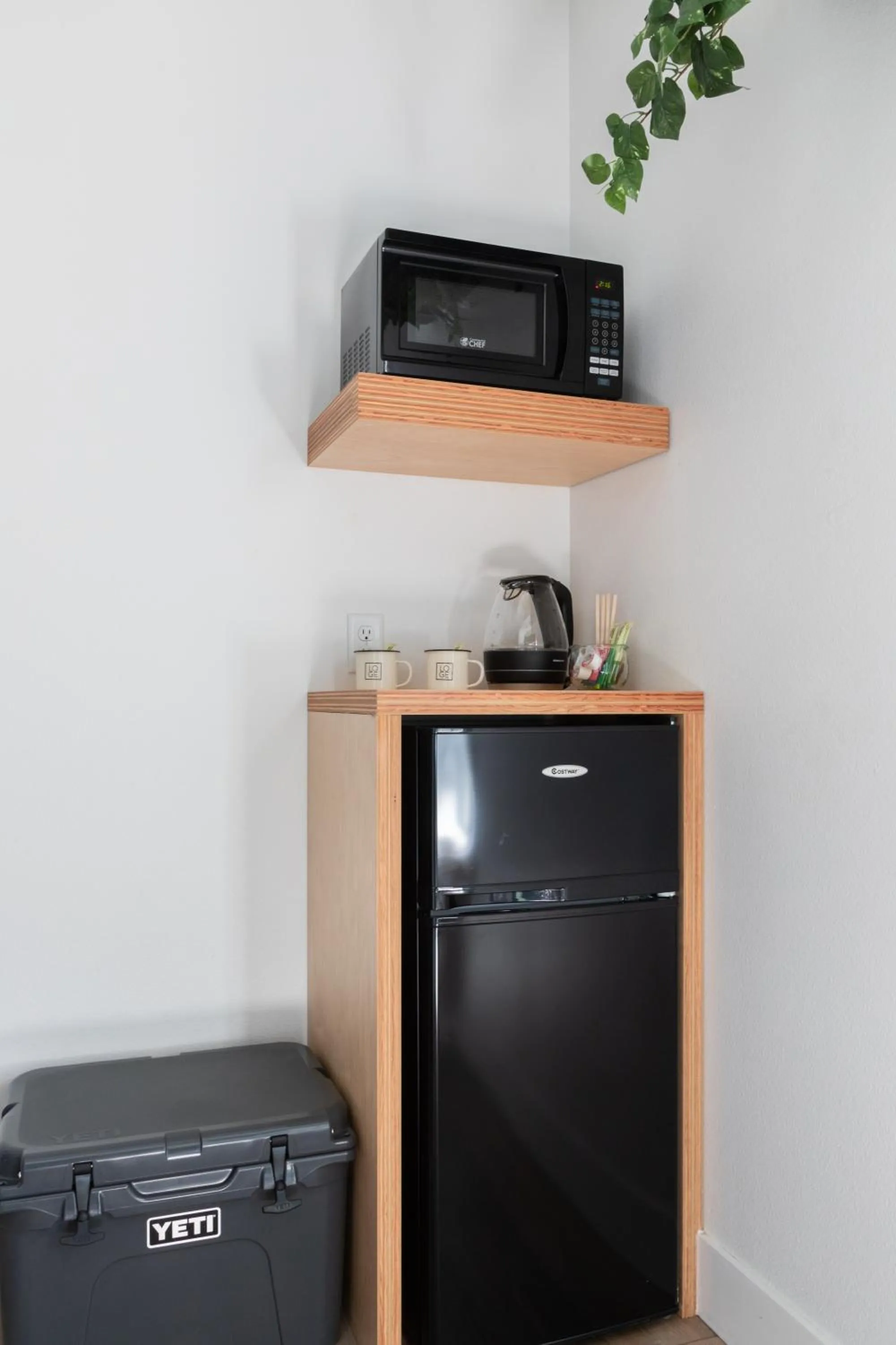 minibar in LOGE Leavenworth