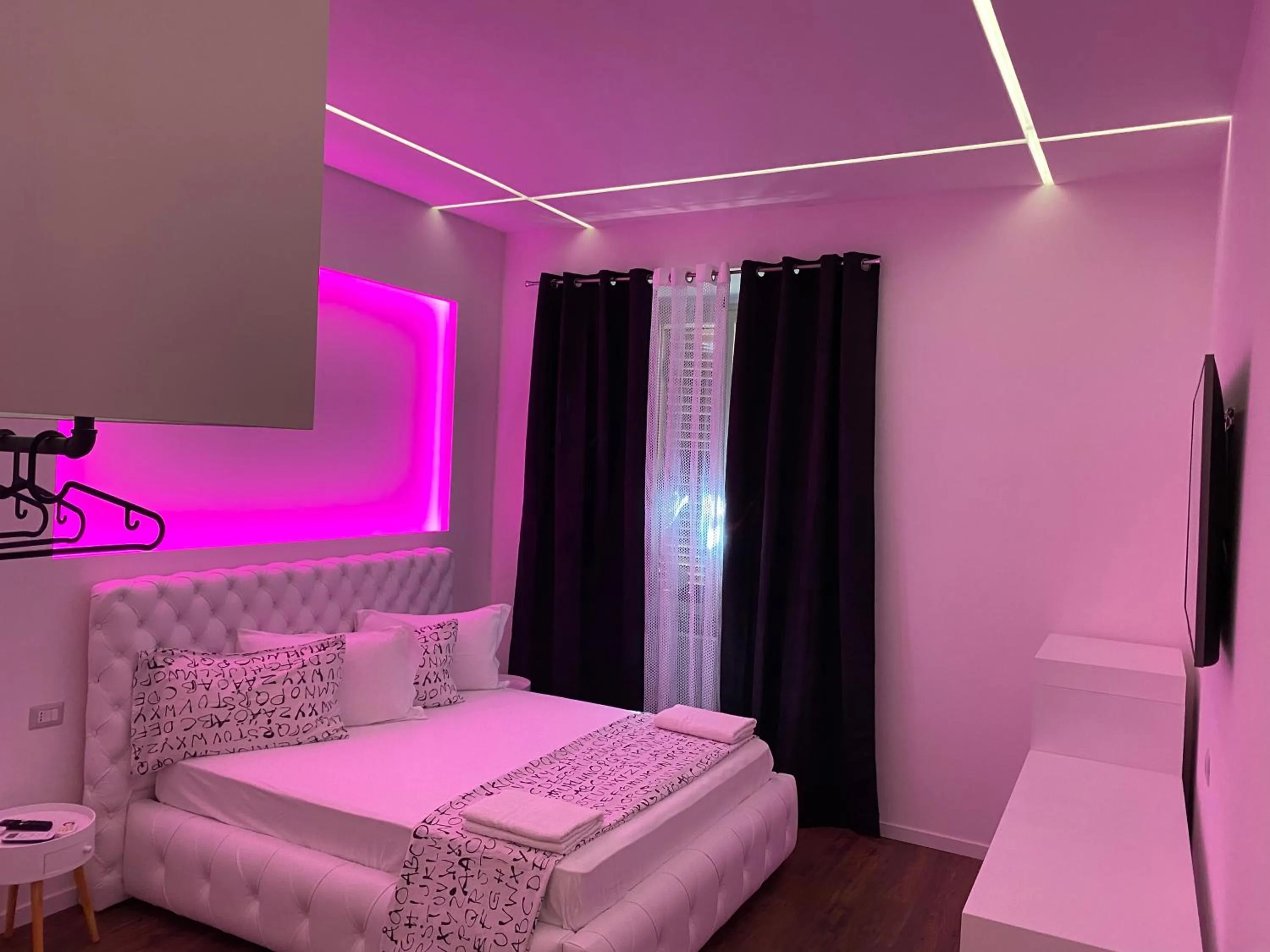 Bedroom, Bed in Vatican G&G Suites