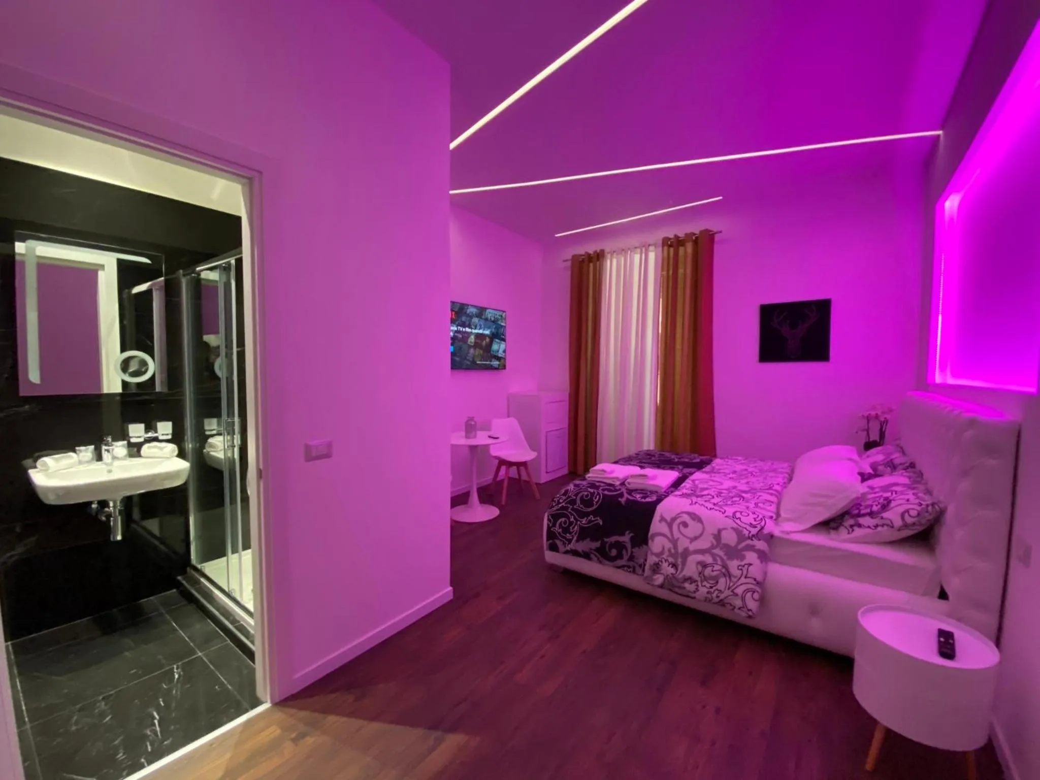 Bedroom in Vatican G&G Suites