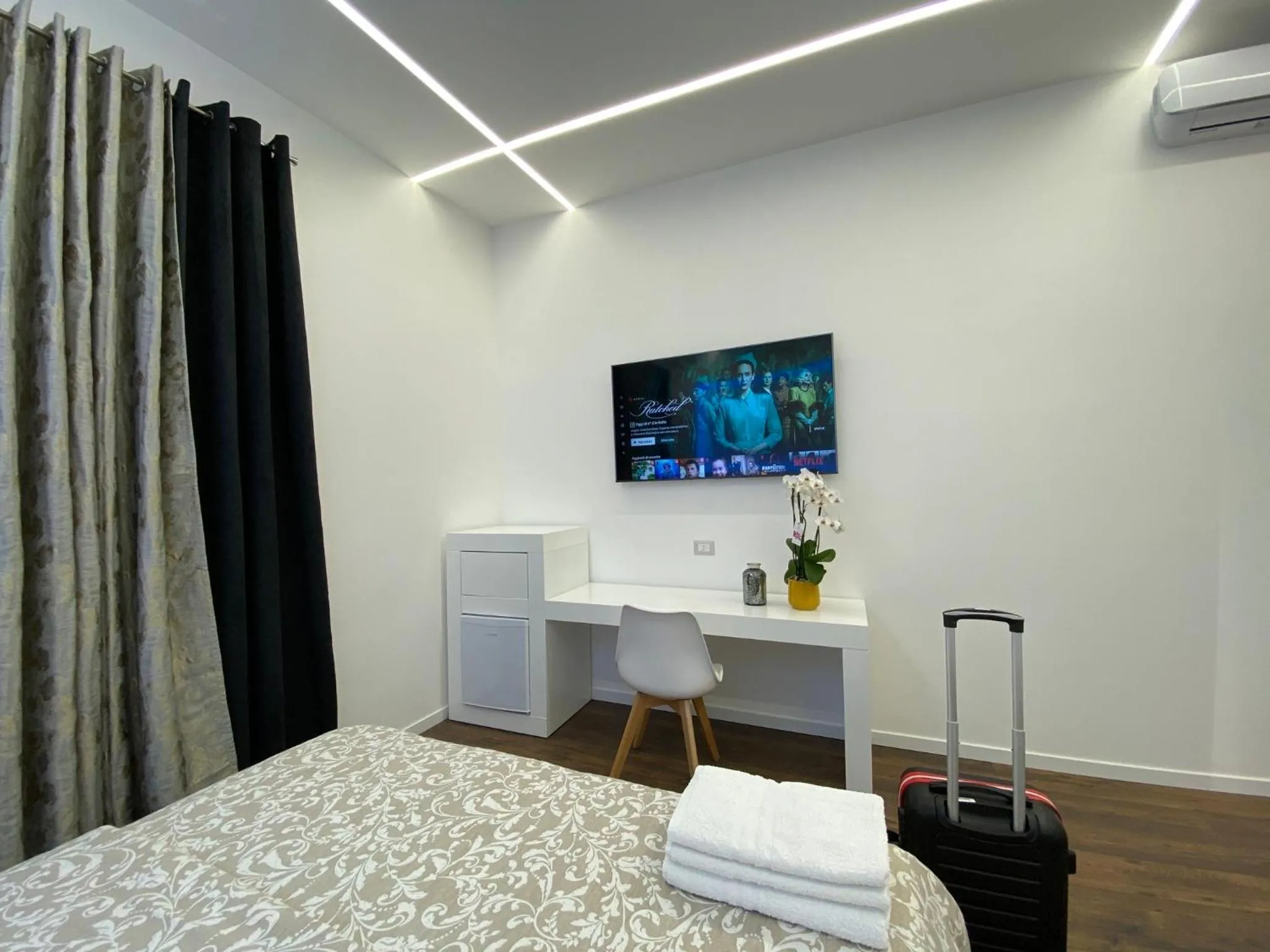 Bedroom, Bed in Vatican G&G Suites