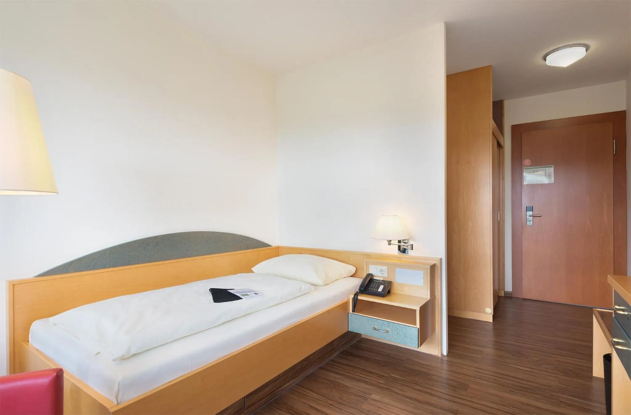 Photo of the whole room, Bed in Trip Inn Landhotel Badsoden-Salmünster